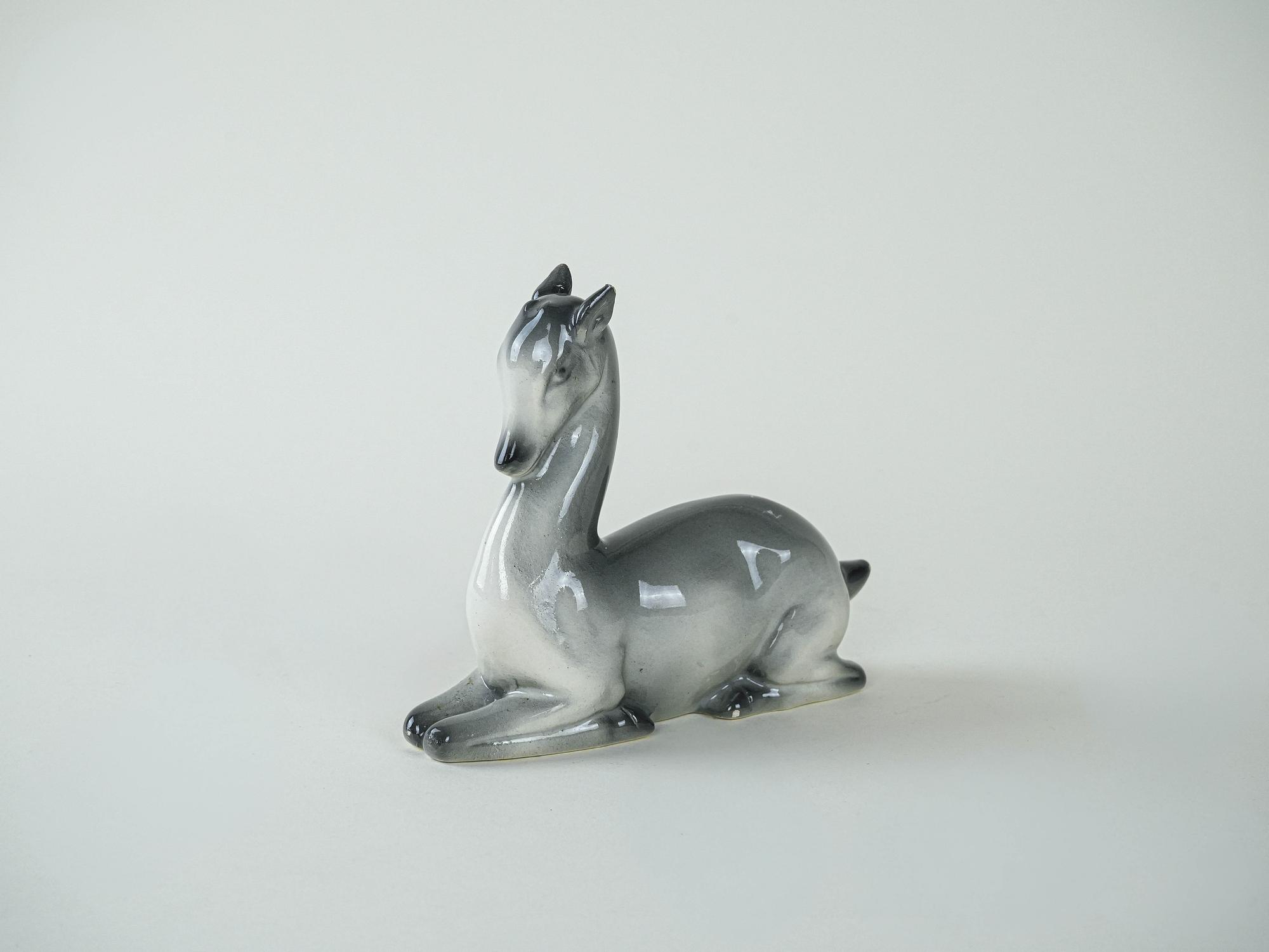 Ceramic fawn figure Grey 1970s 4