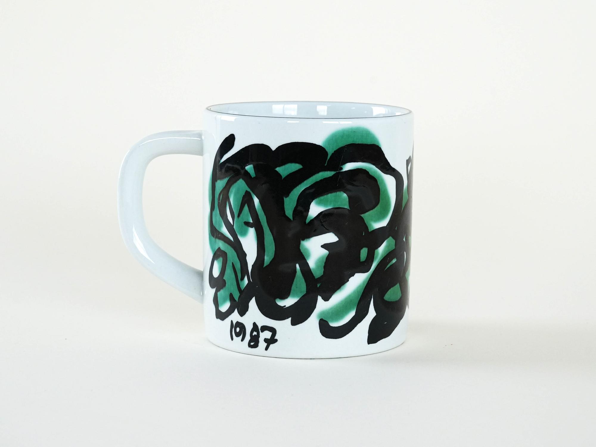 Collector's mug porcelain multicolored 3