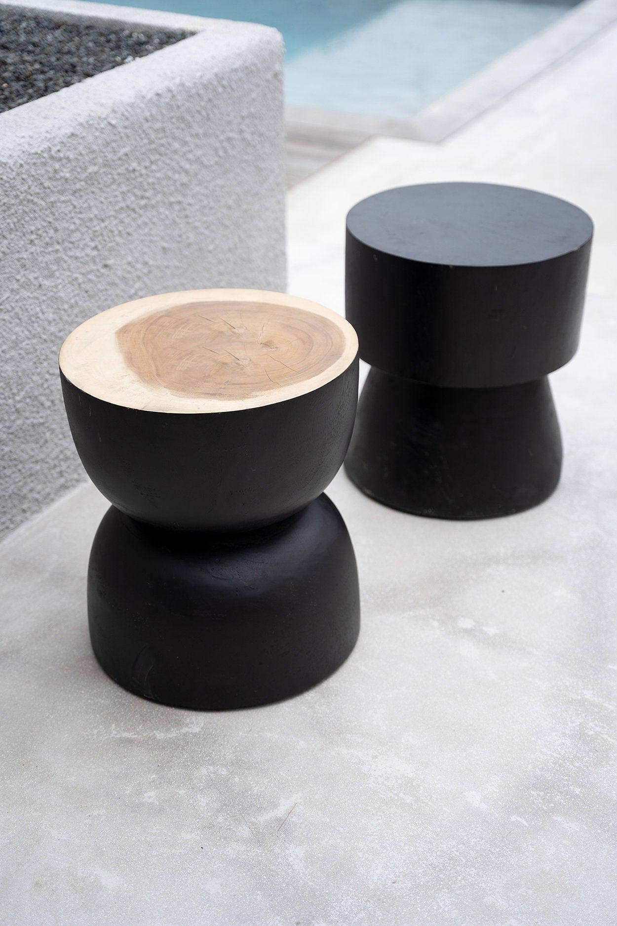 The Warmi Stool Black ø40cm 4