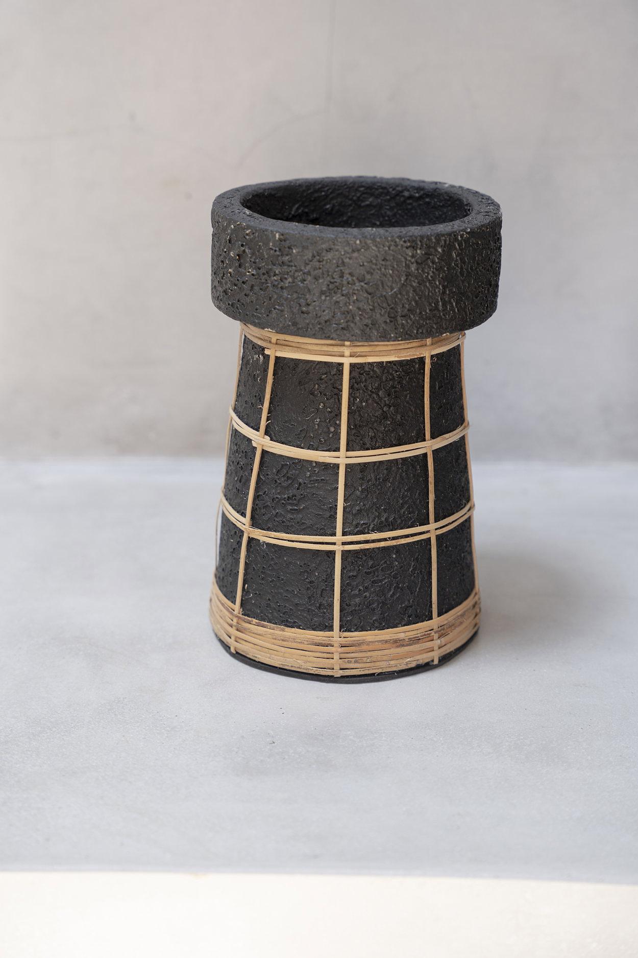 Serene Kerzenhalter Schwarz 1