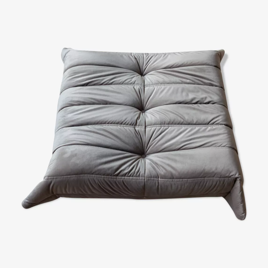 Togo Ottoman Velluto Grigio caldo 0