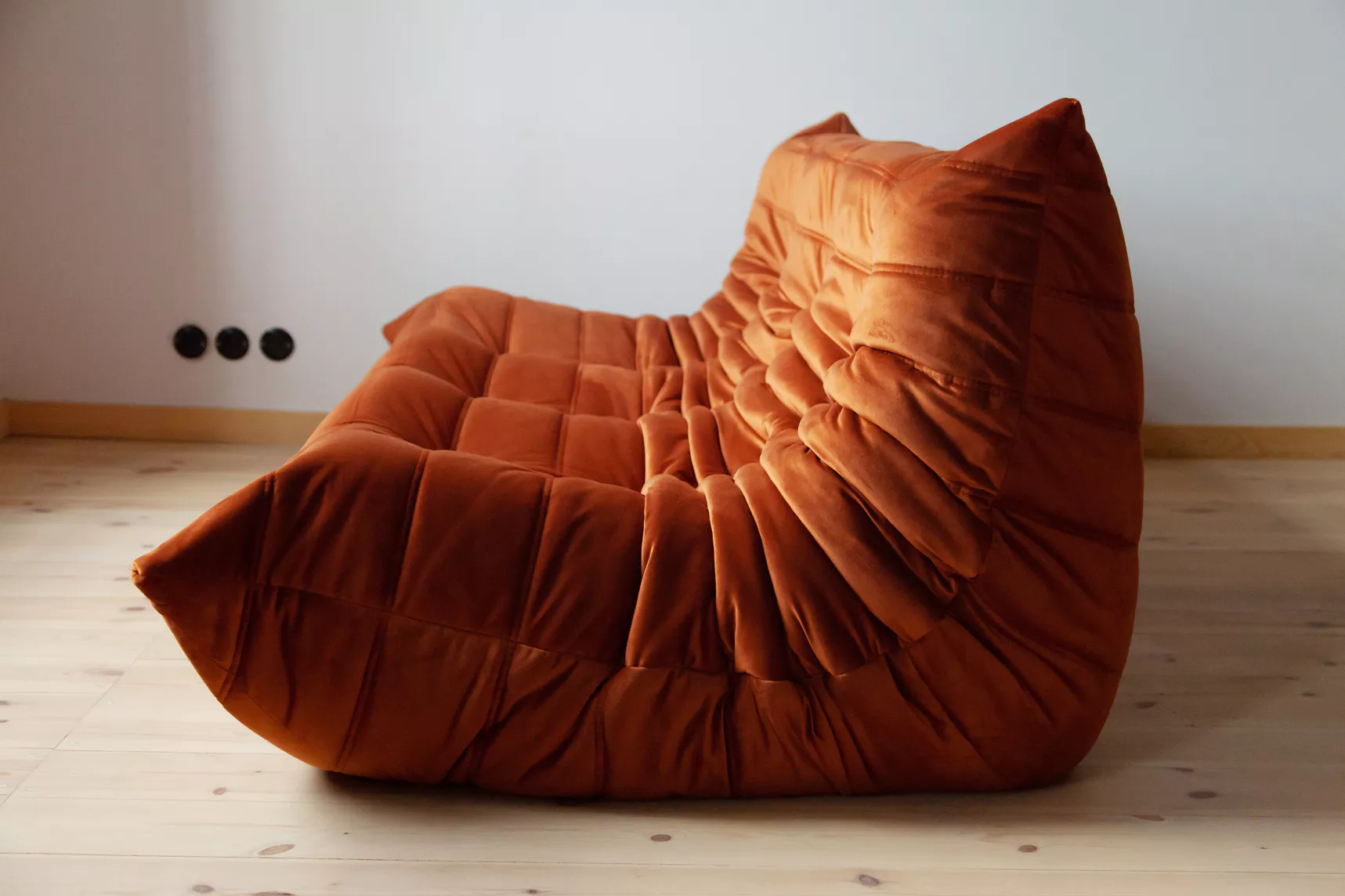 Togo Sofa 3-seater velvet amber-orange 2