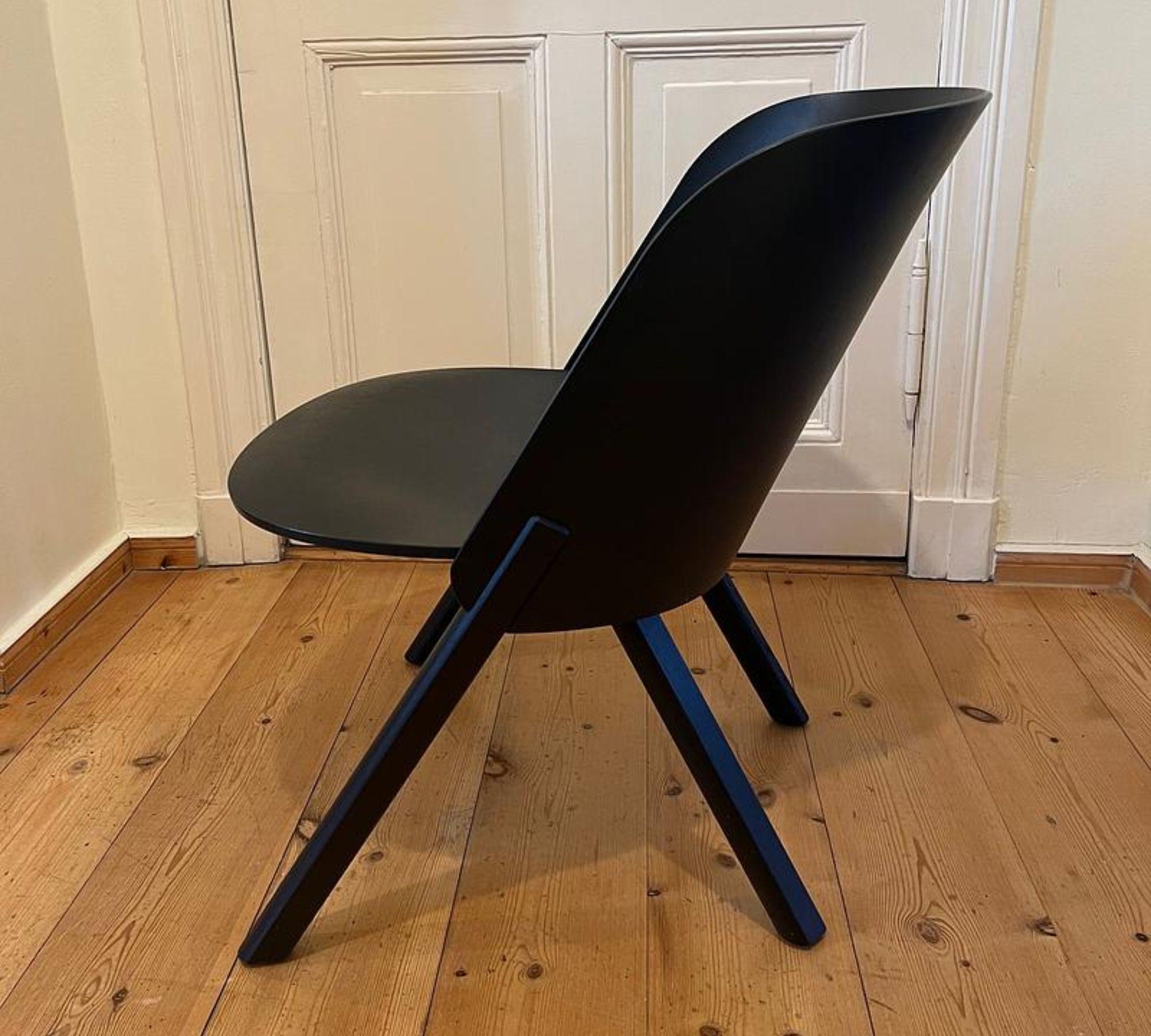 That armchair oak veneer deep black lacquered 2