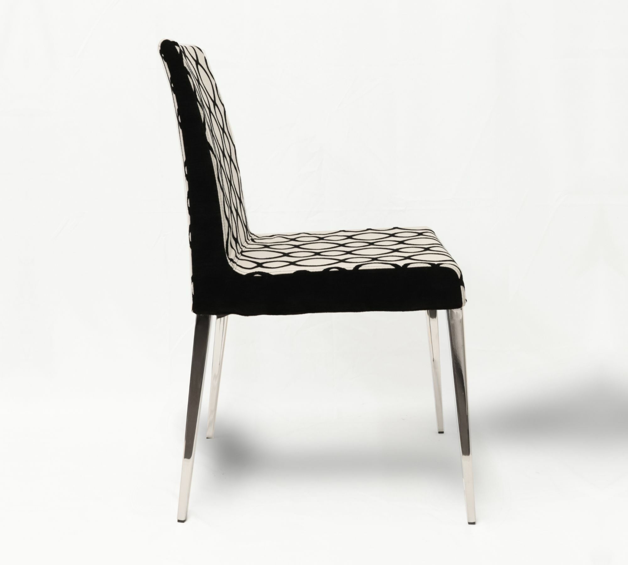 King Chair Stuhl Textil Metall Schwarz Gemustert 1