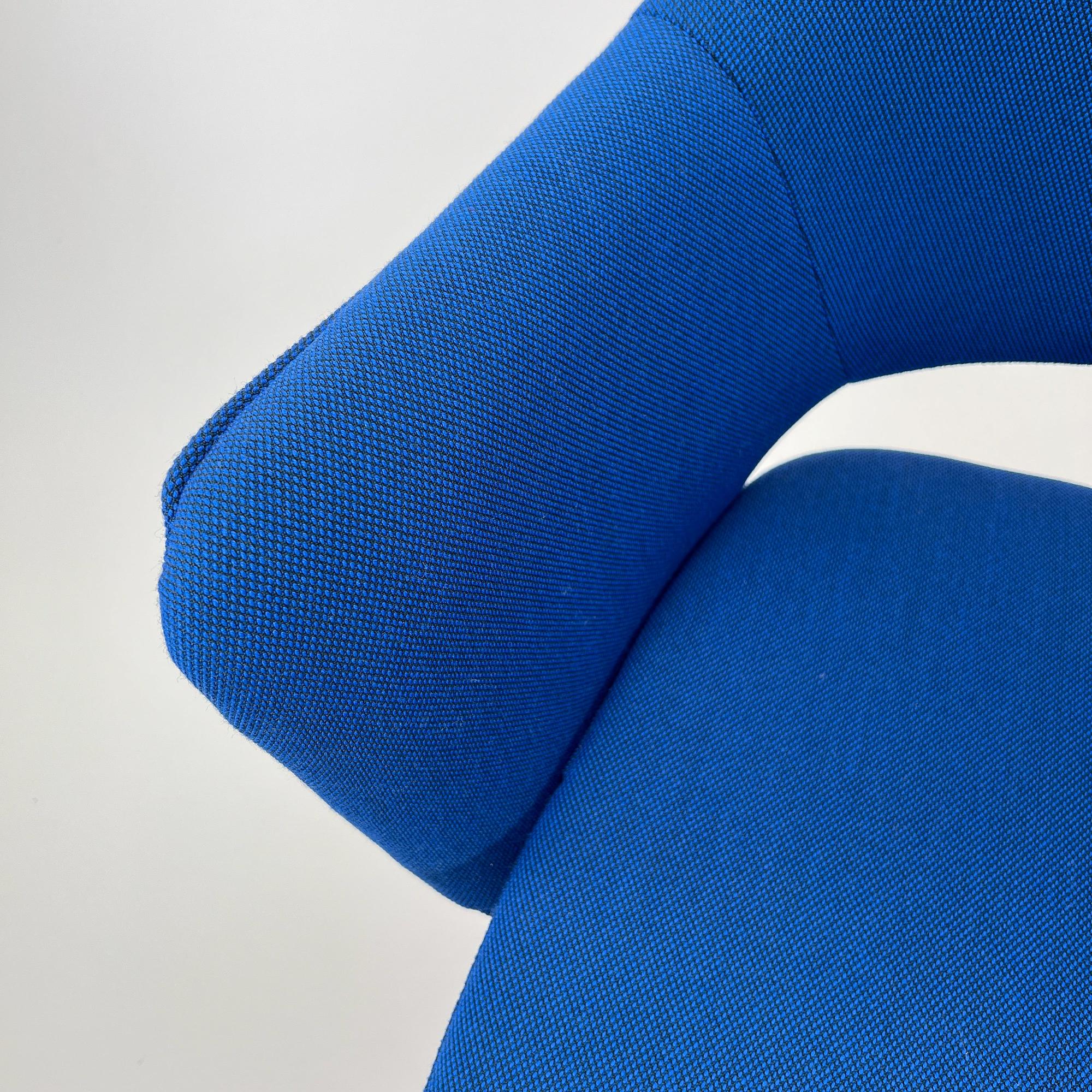 Saarinen Executive Chair Chrome Fabric Blue 4