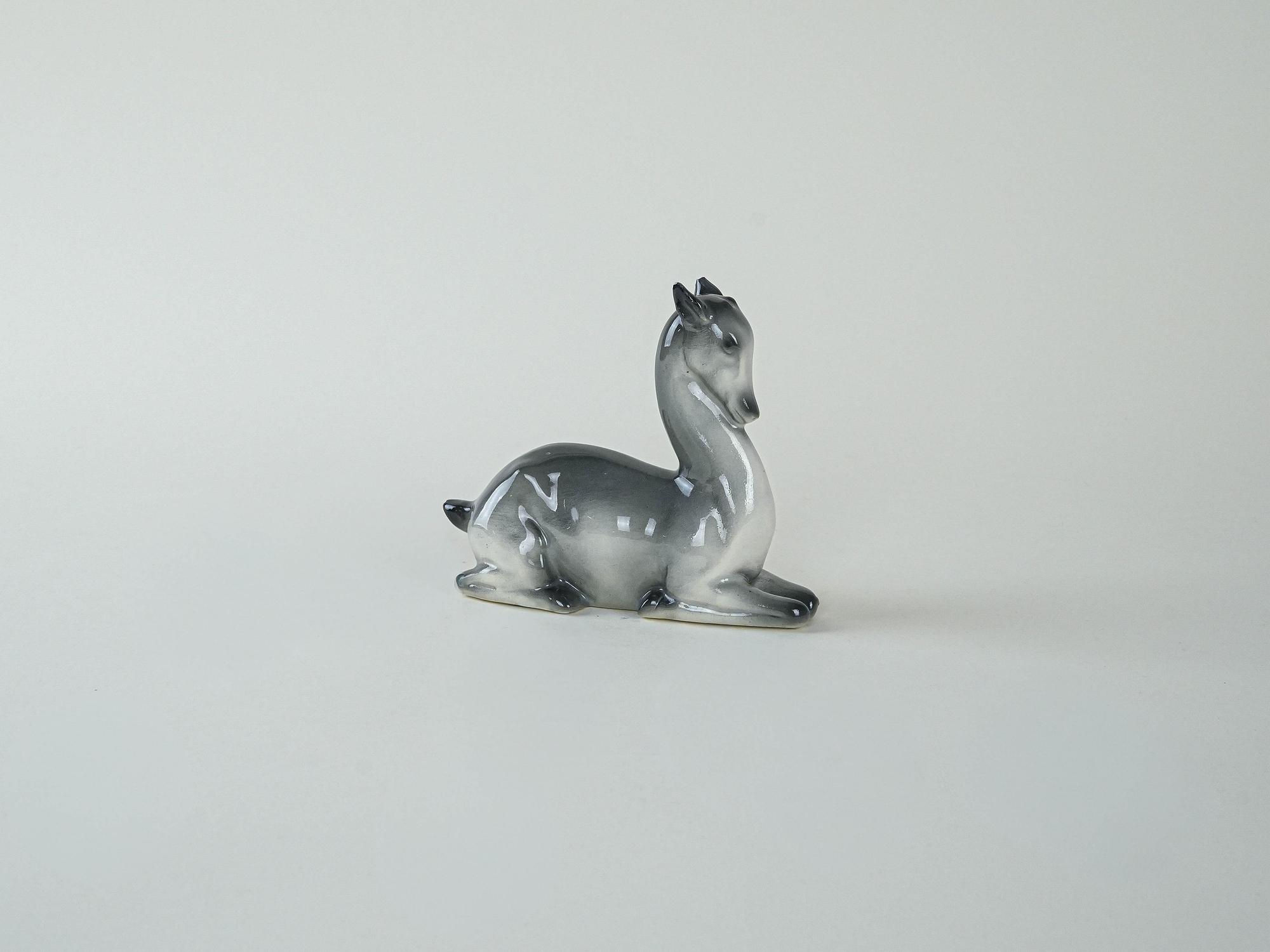 Ceramic fawn figure Grey 1970s 2