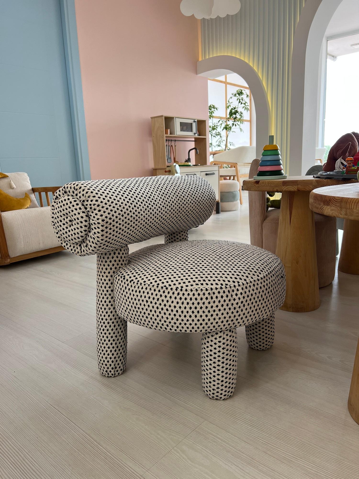 Dino Armchair Polka Dots 1
