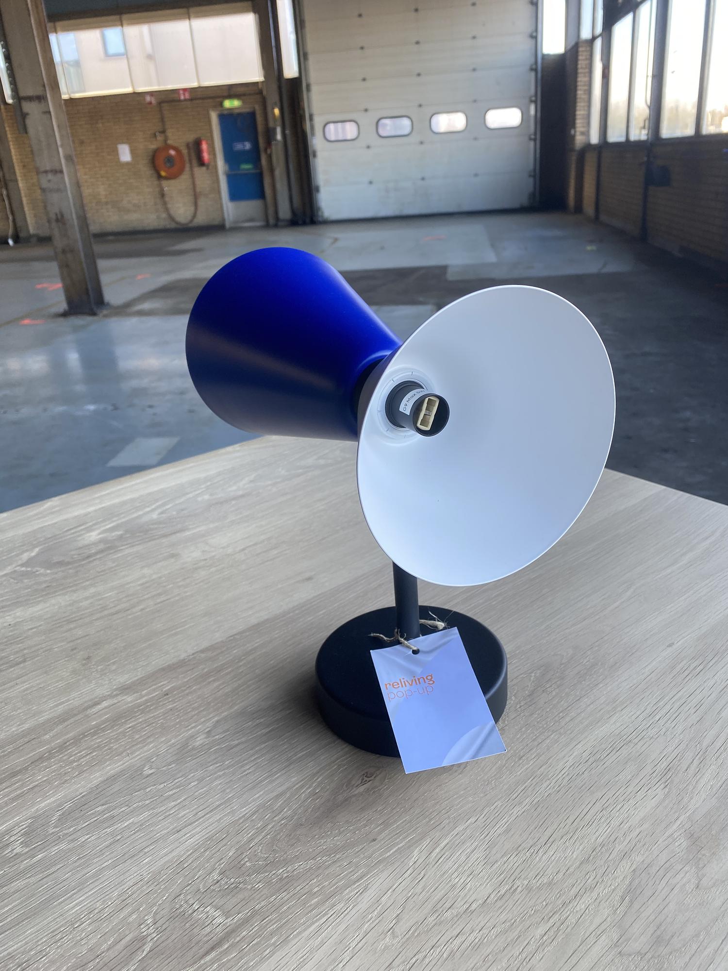 Alphabeta Wandlampe Stahl Blau Grau 3