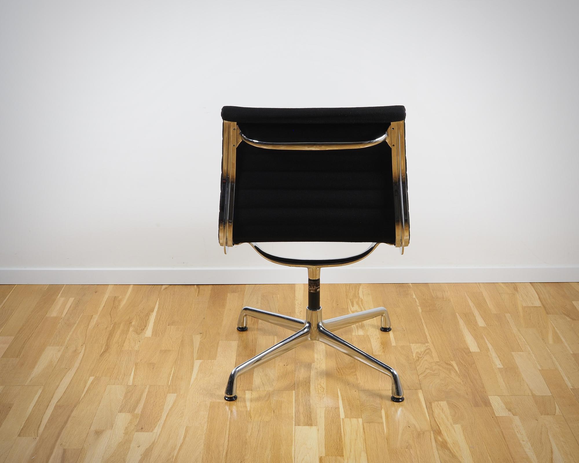 Aluminium Chair EA 101 Hopsack Black 3