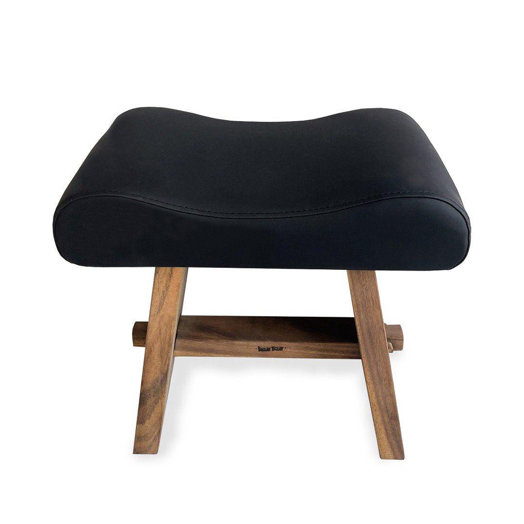 The Suar stool with Natural Black Leather 5