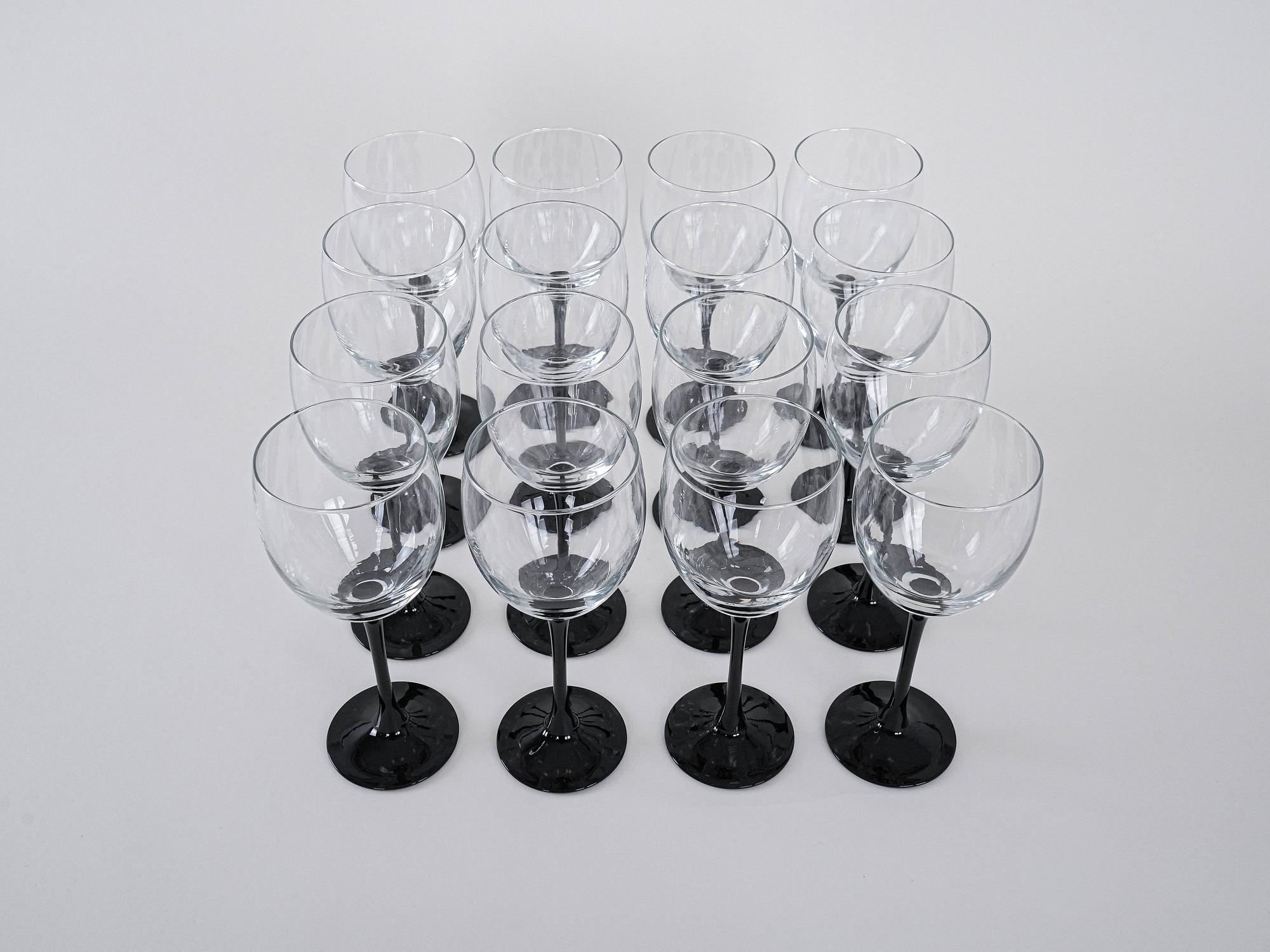 Wine glasses 16x Black 4