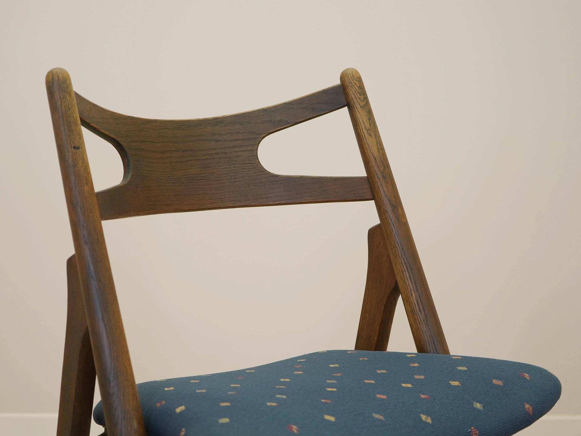 Set of 4 chairs made of oak 1960s Designer: Hans J. Wegner 8