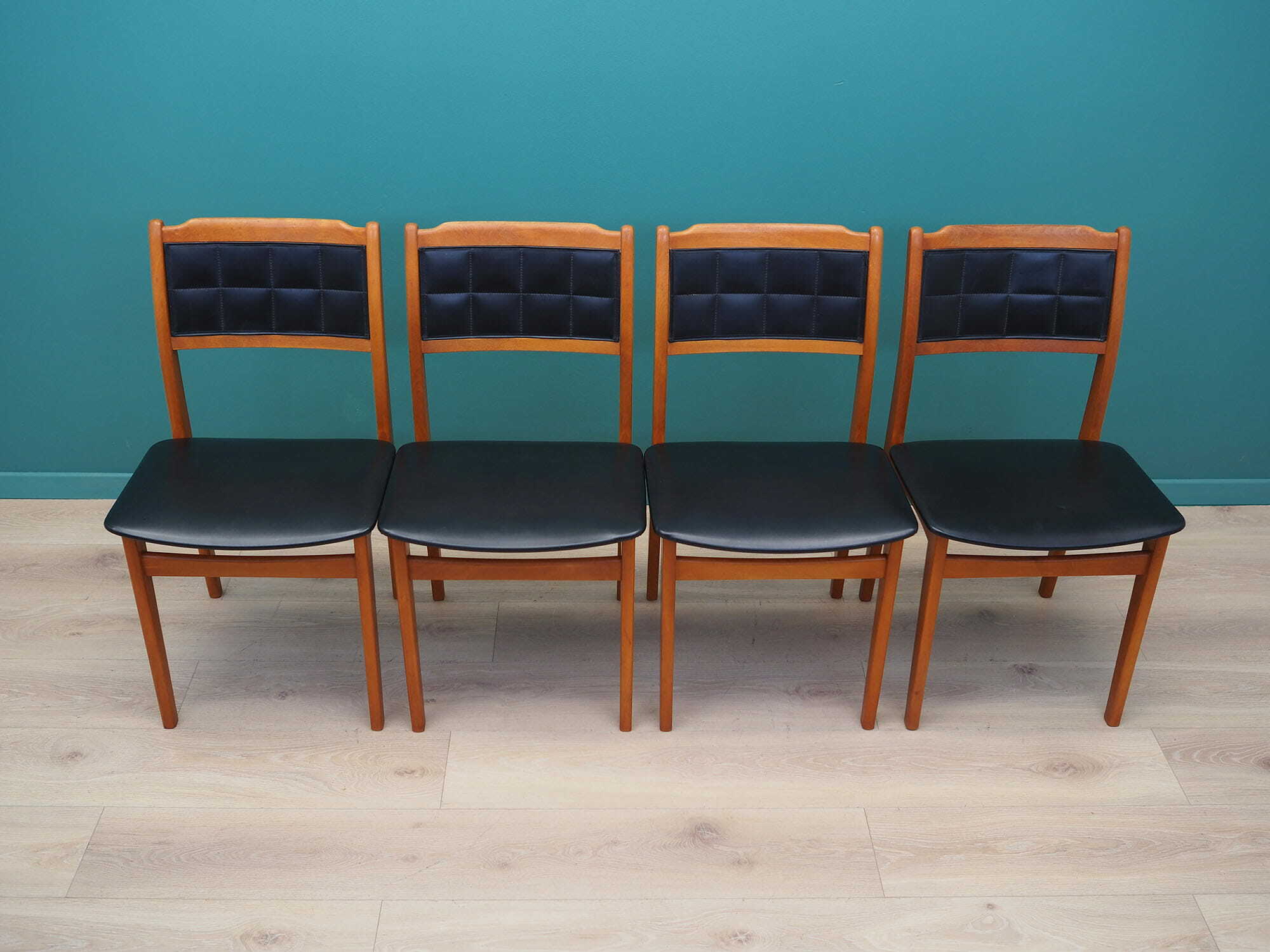 4x Vintage Chair Beech Wood Faux Leather Black 1970s 1
