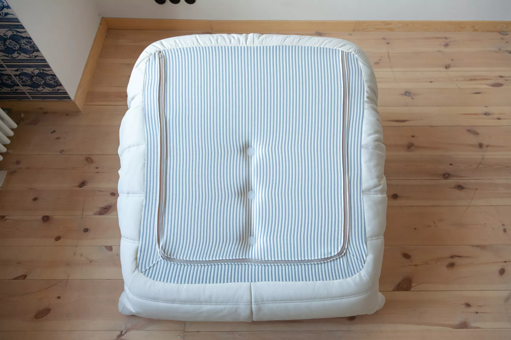 Togo Lounge Set 3-pc. Madras Leather White 6