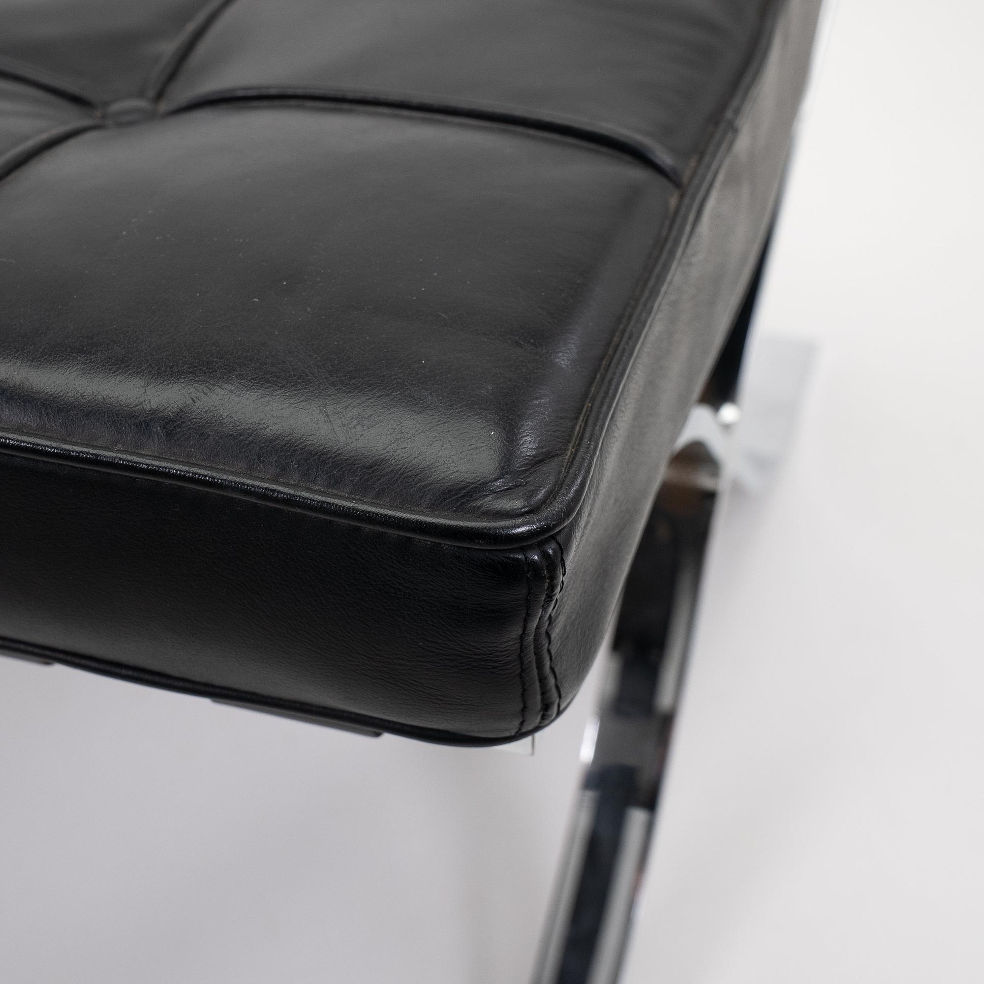 Barcelona Stuhl mit Ottoman Schwarz von Knoll International 4