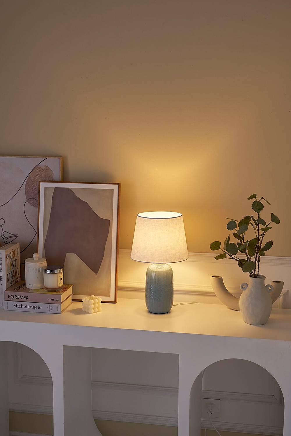 Glowing Hug Table lamp ceramic light blue 1-bulb 2