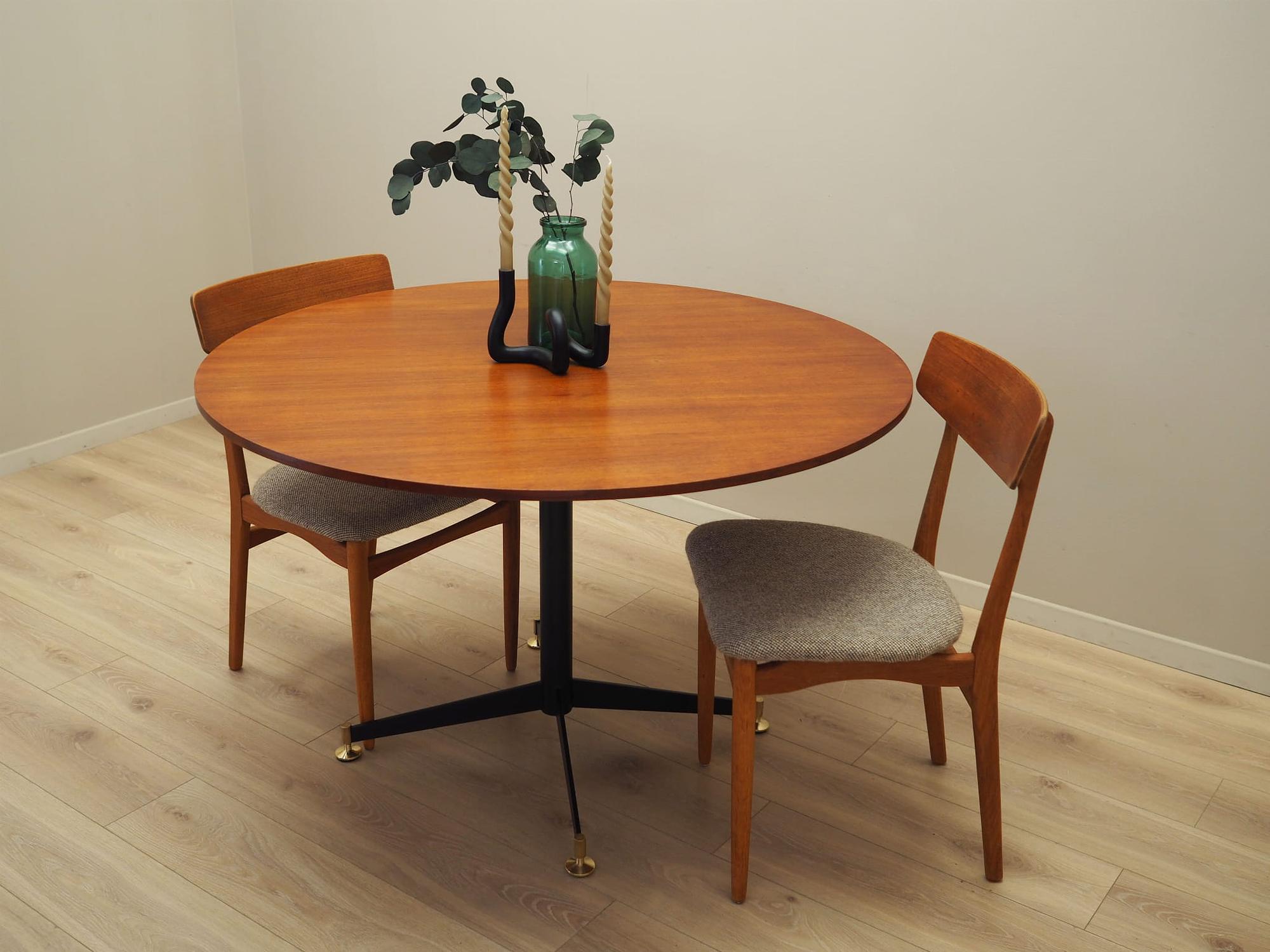 Esstisch Teakholz 1970er Jahre 120cm 3