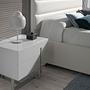 Nightstand
Chrome-plated steel
White 1