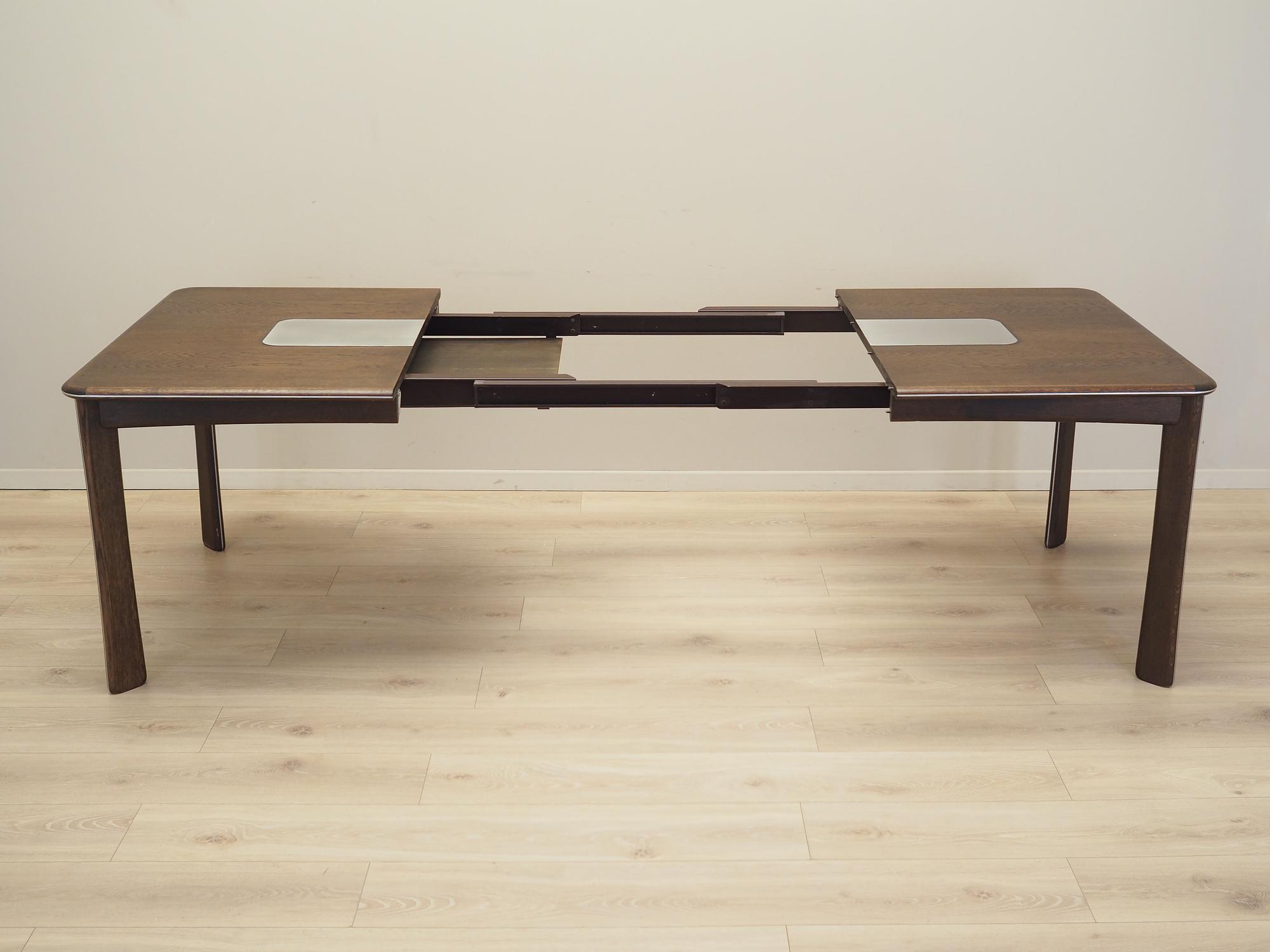 Dining table oak 1970s 13