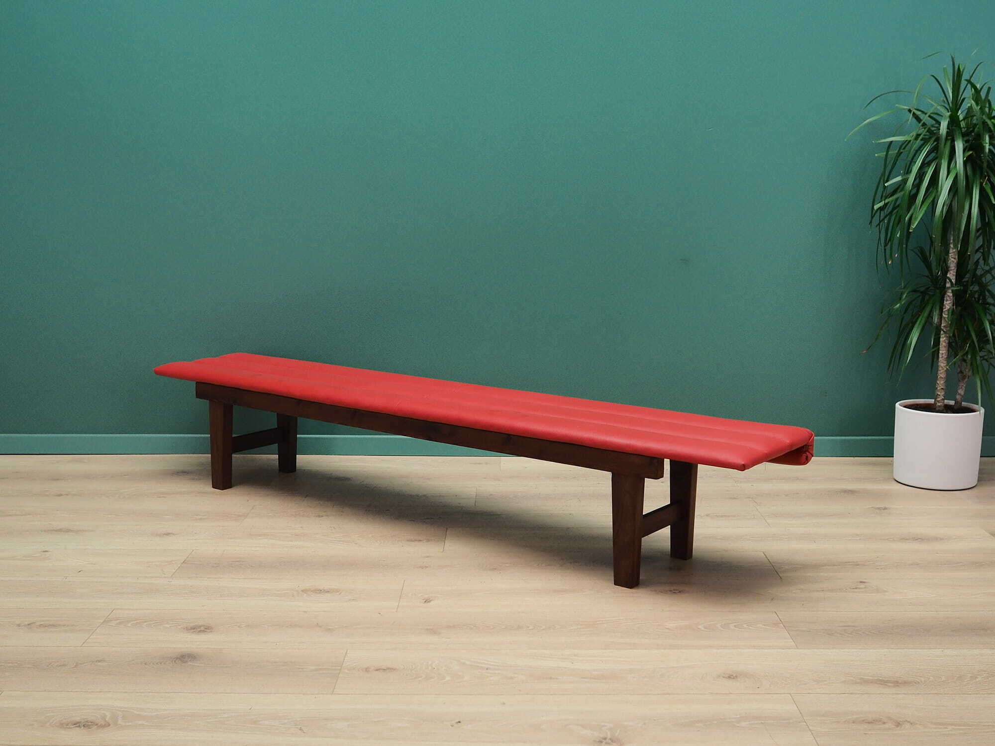 Vintage Bank Teakwood Synthetic Leather Red 1990s 2