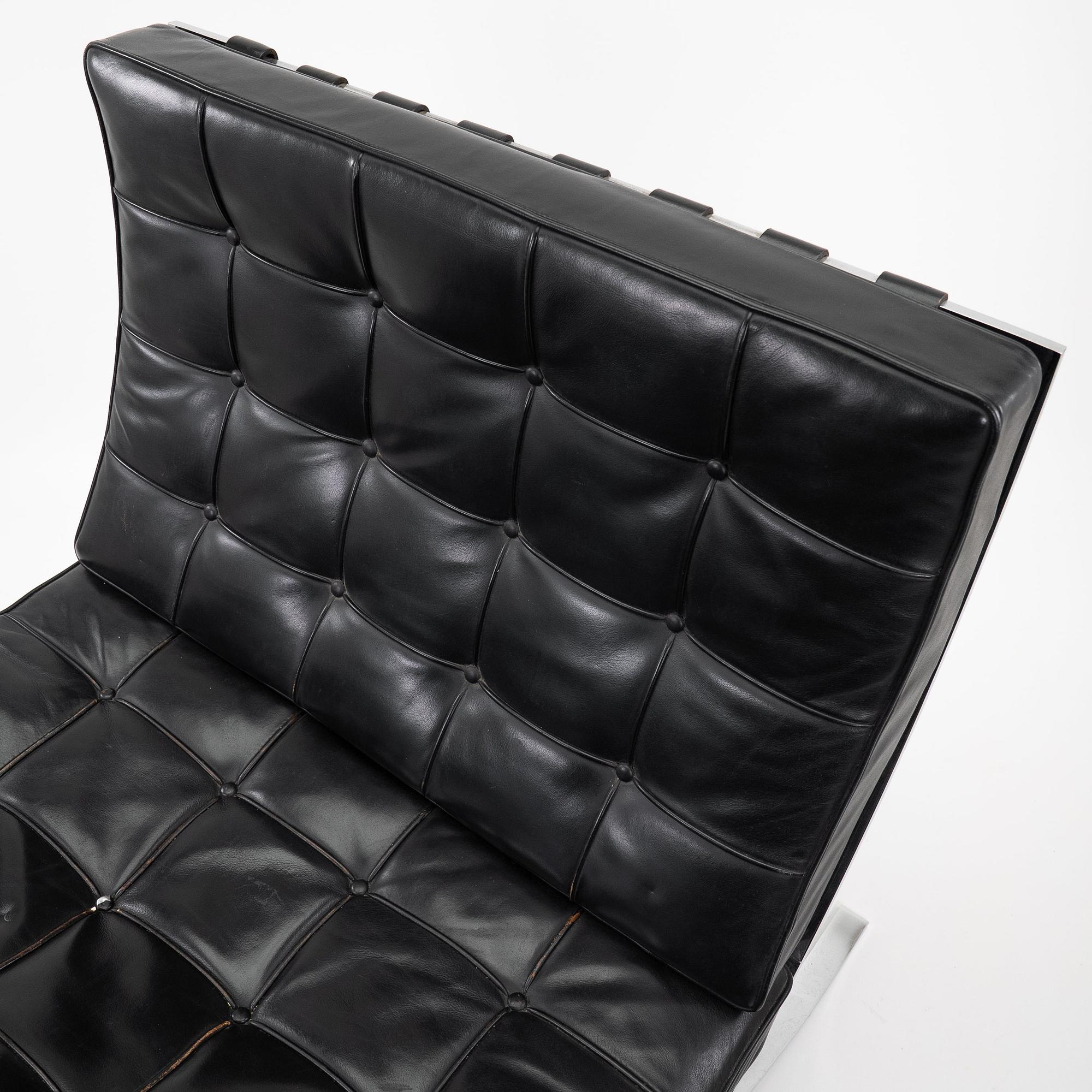 Barcelona Stuhl mit Ottoman Schwarz von Knoll International 6