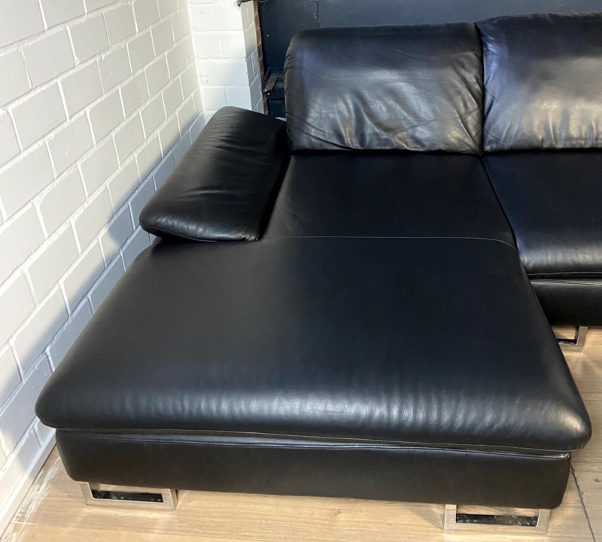 Sofa Chaise Lounge Left Leather Black 3