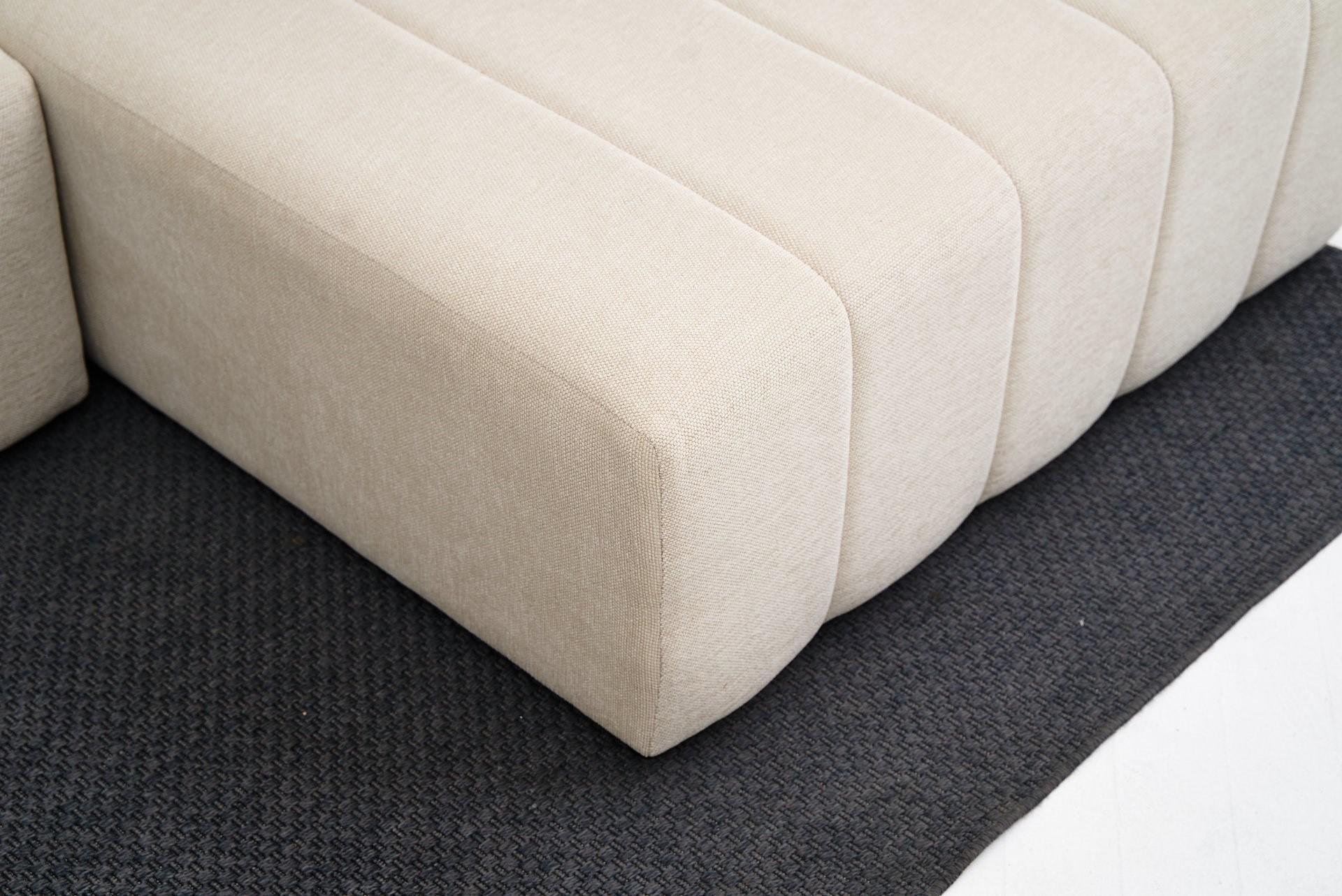 Beyza Sofa Récamiere Rechts mit Hocker Creme 5