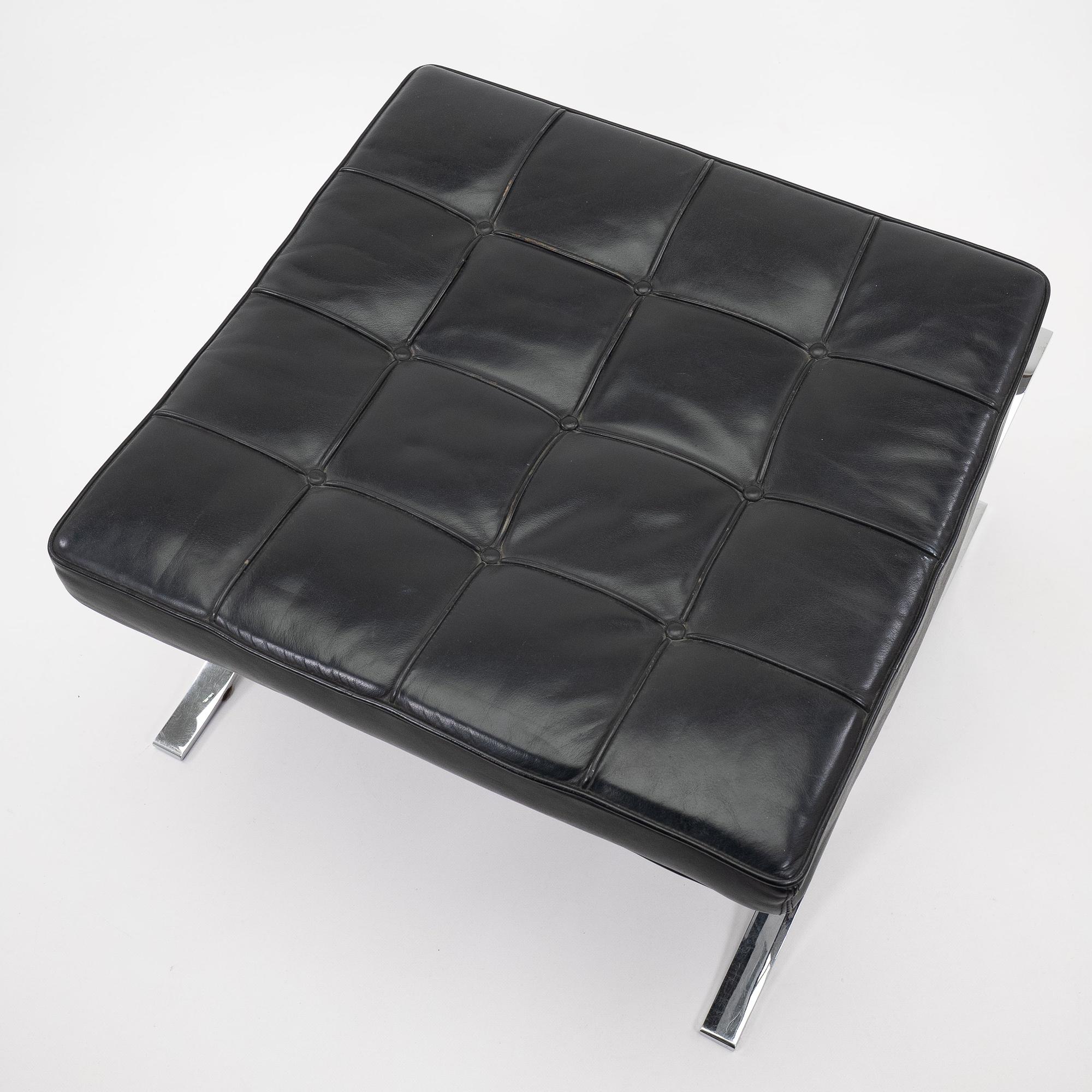 Barcelona Stuhl mit Ottoman Schwarz von Knoll International 9