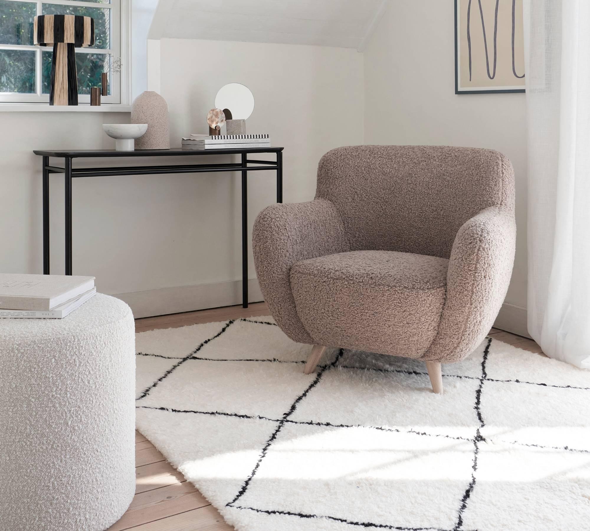 Otis Armchair Glore Mole 5