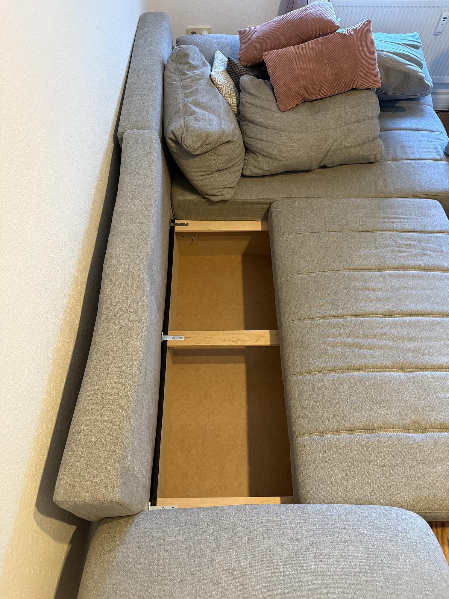 Ecksofa mit Schlaffunktion und Bettkasten 2