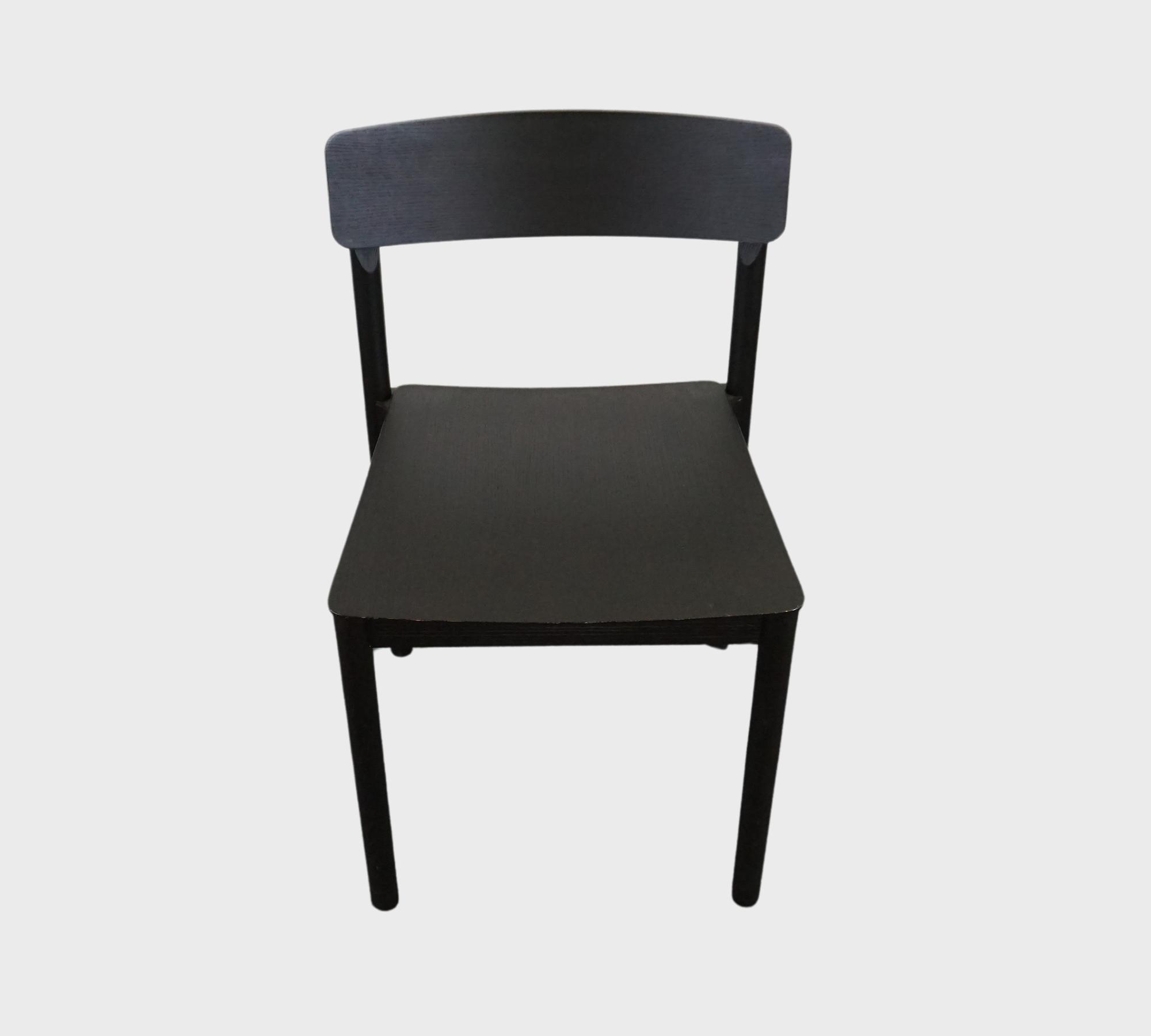 Betty TK2 Esszimmerstuhl Schwarz 1