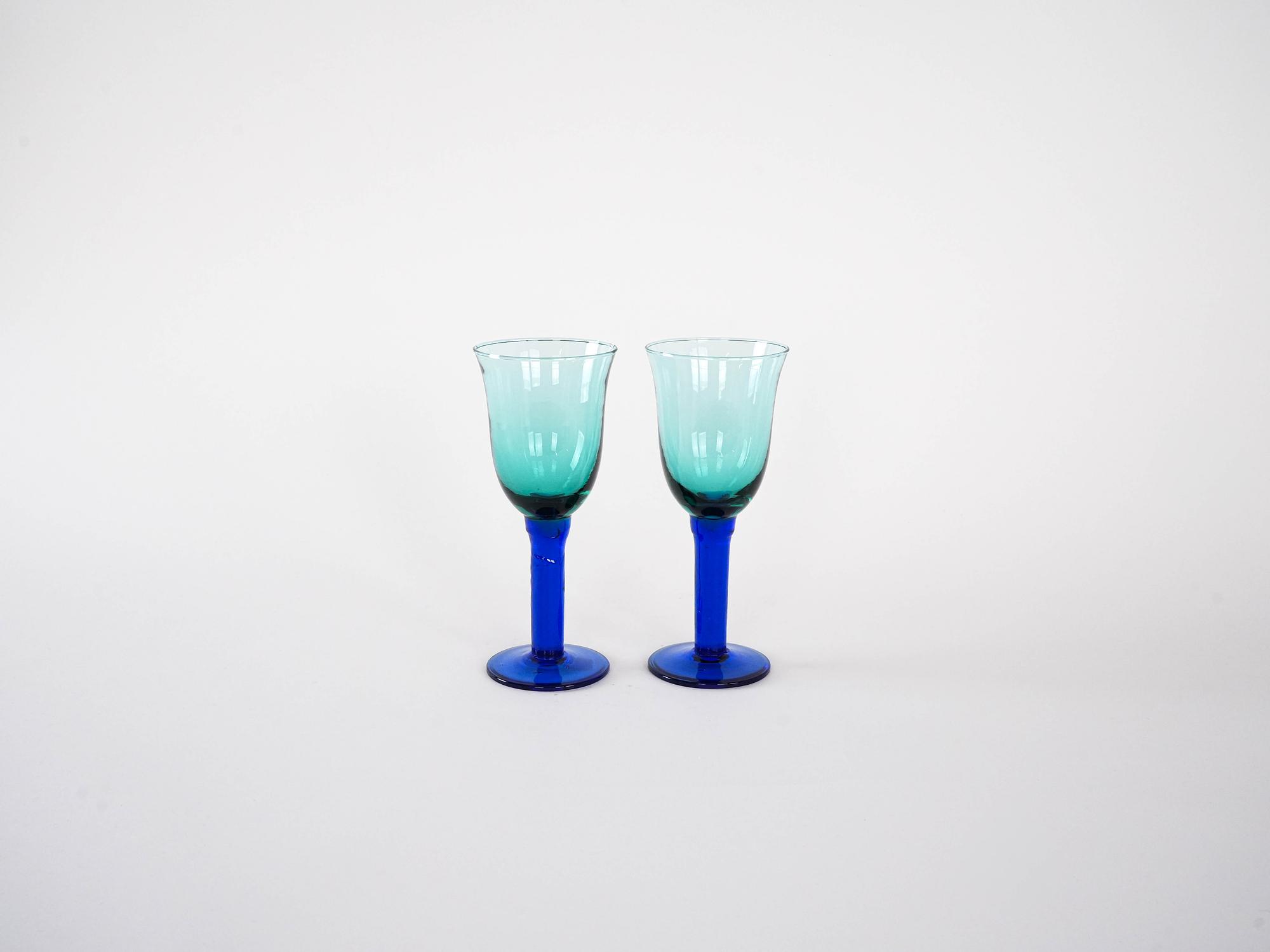 2x Colorful Glasses 2