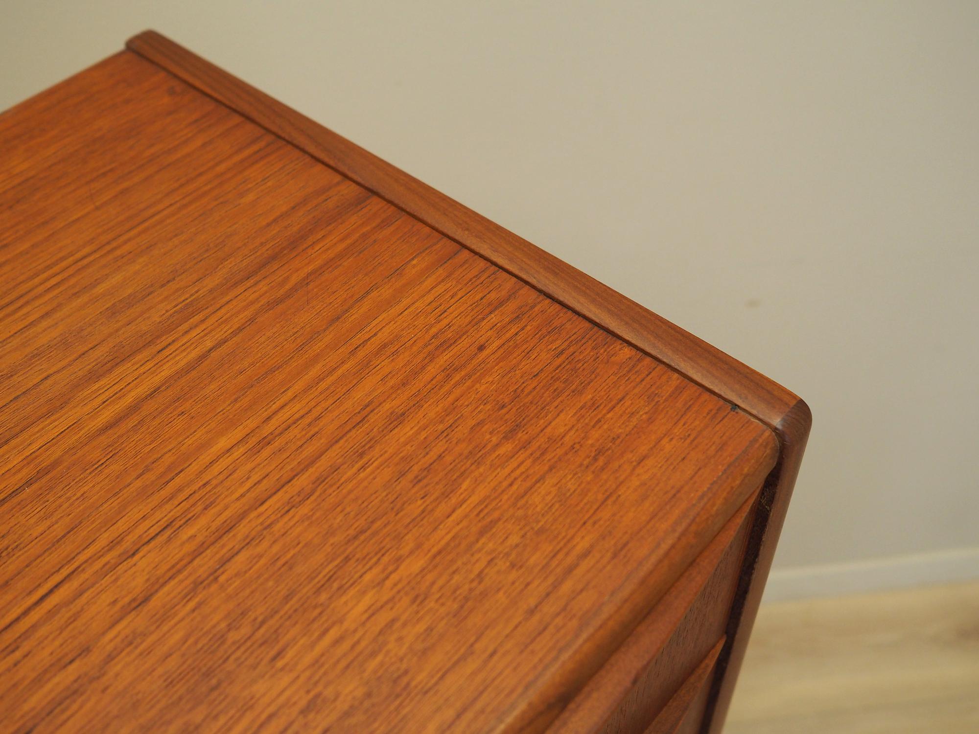 Chest of drawers Teak wood 1970s 9