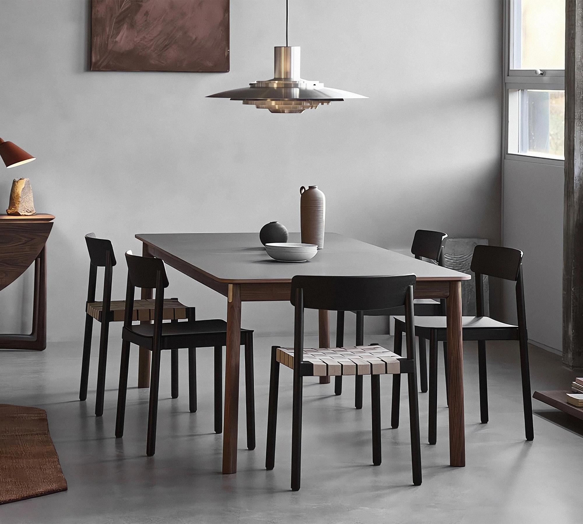 Betty TK2 Dining Chair Black 2