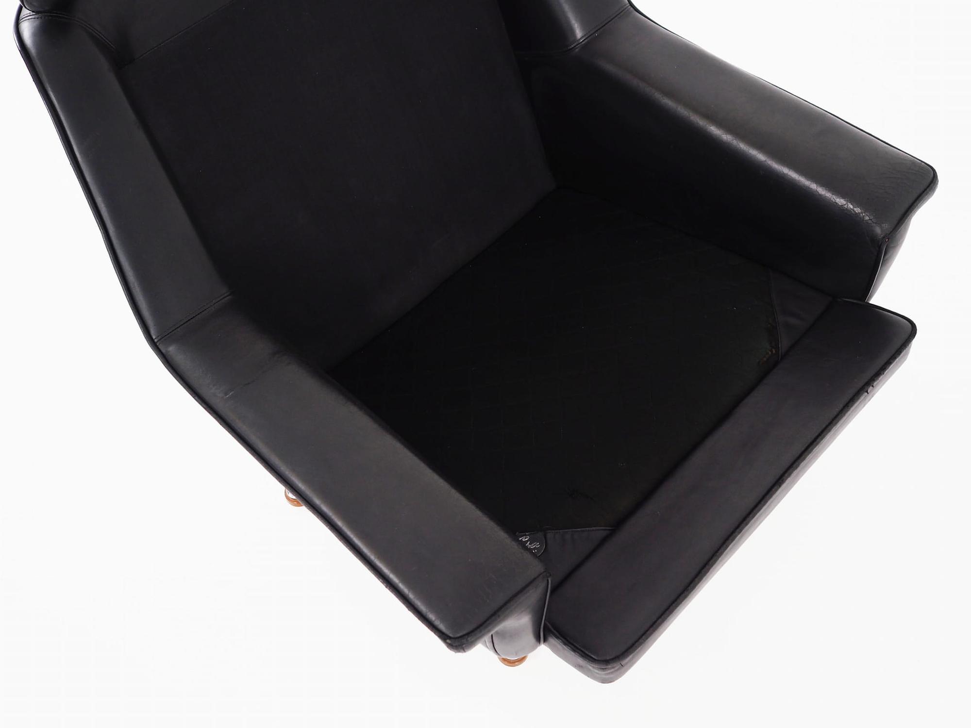 Vintage office chair leather black 1970s 14