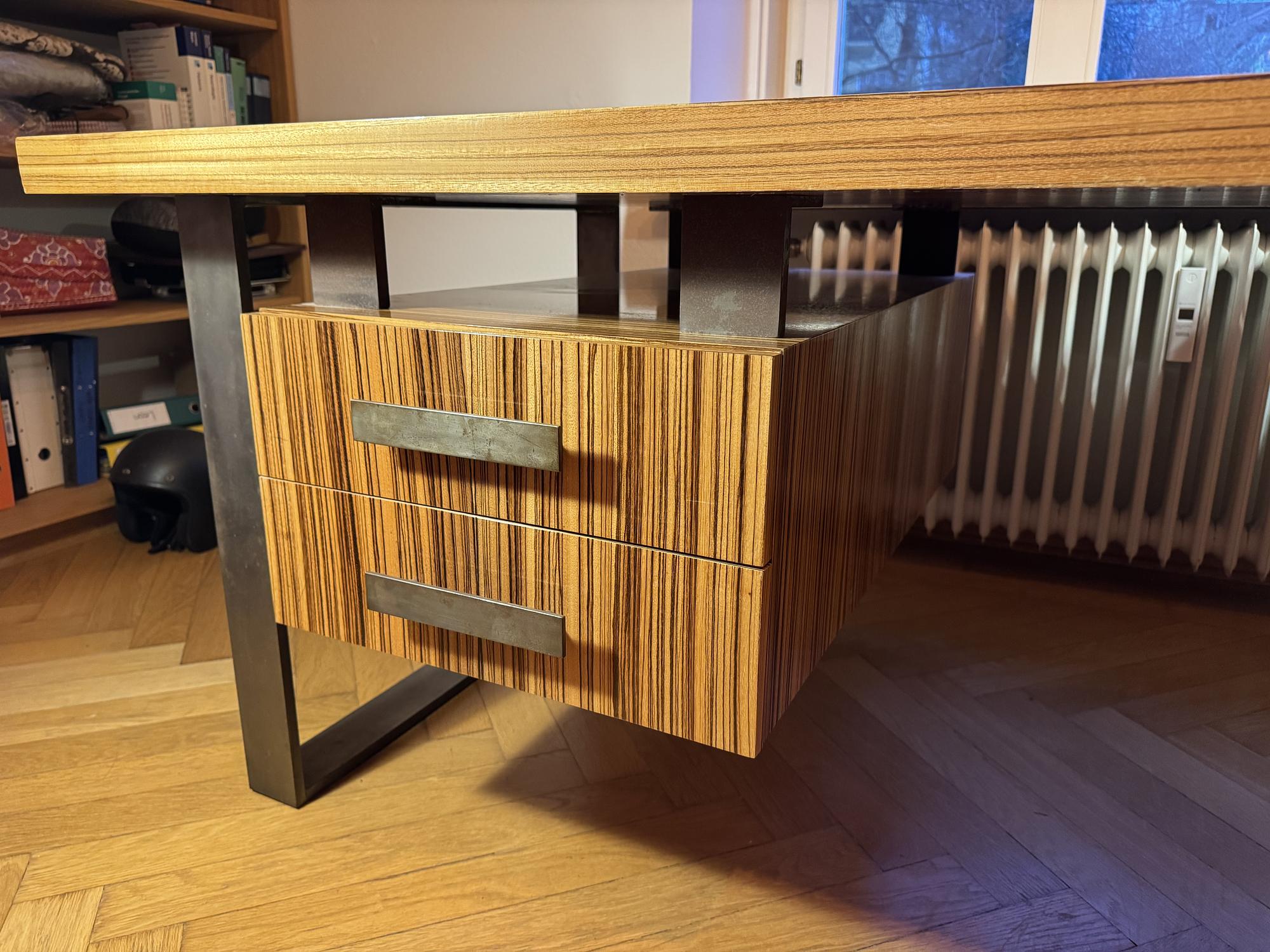 Desk Zebrawood Look 1