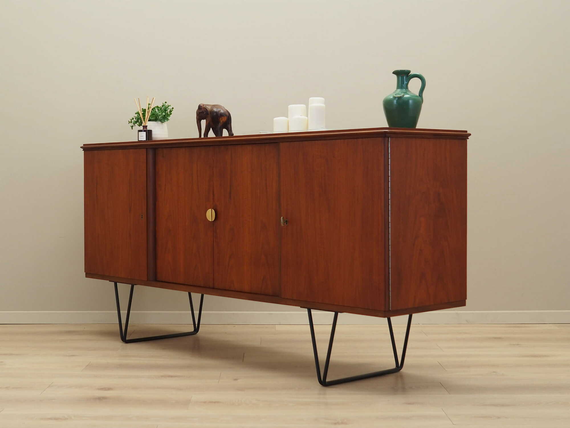 Vintage Sideboard Teakholz Braun 1970er Jahre 3