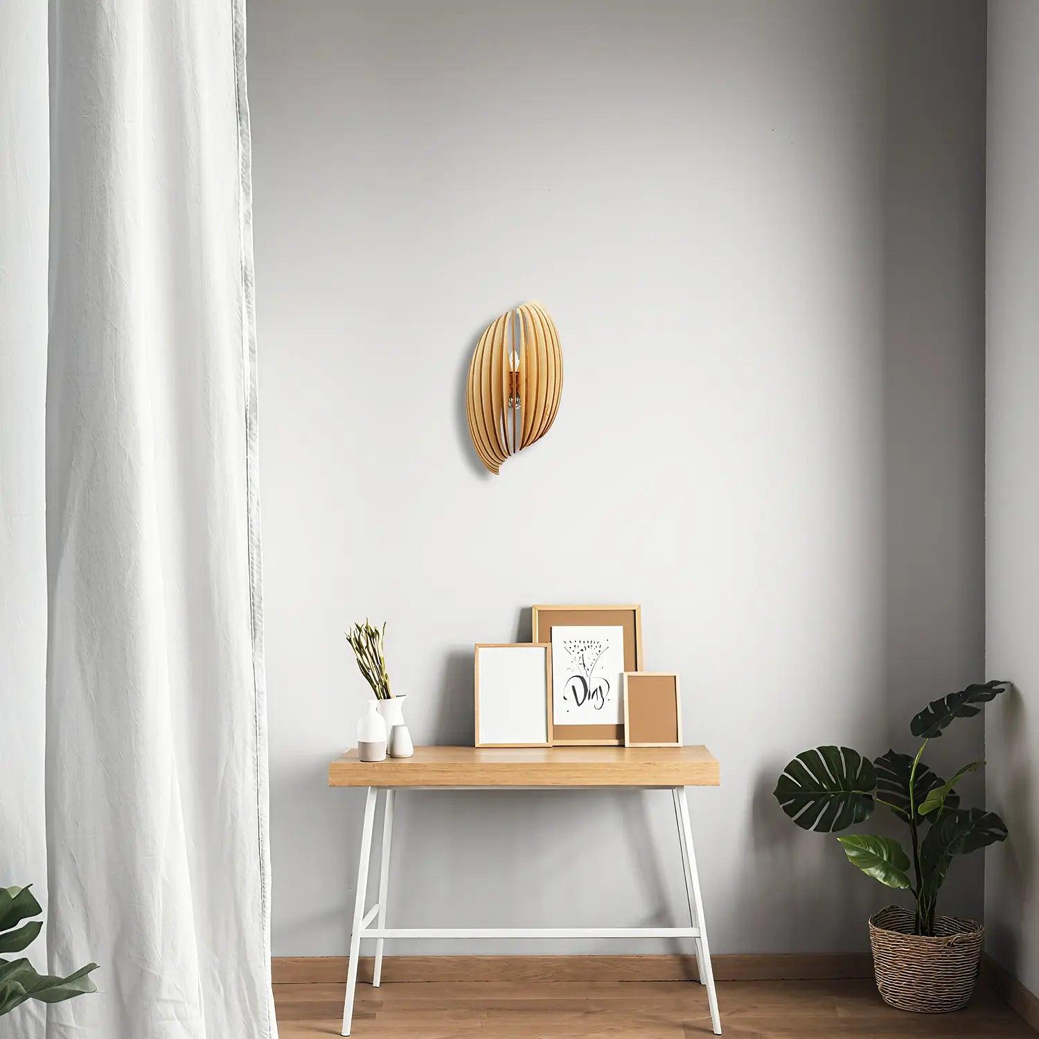 Assia Clair Wandlampe Holz 8