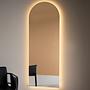 Mirror with integrated lamp 8