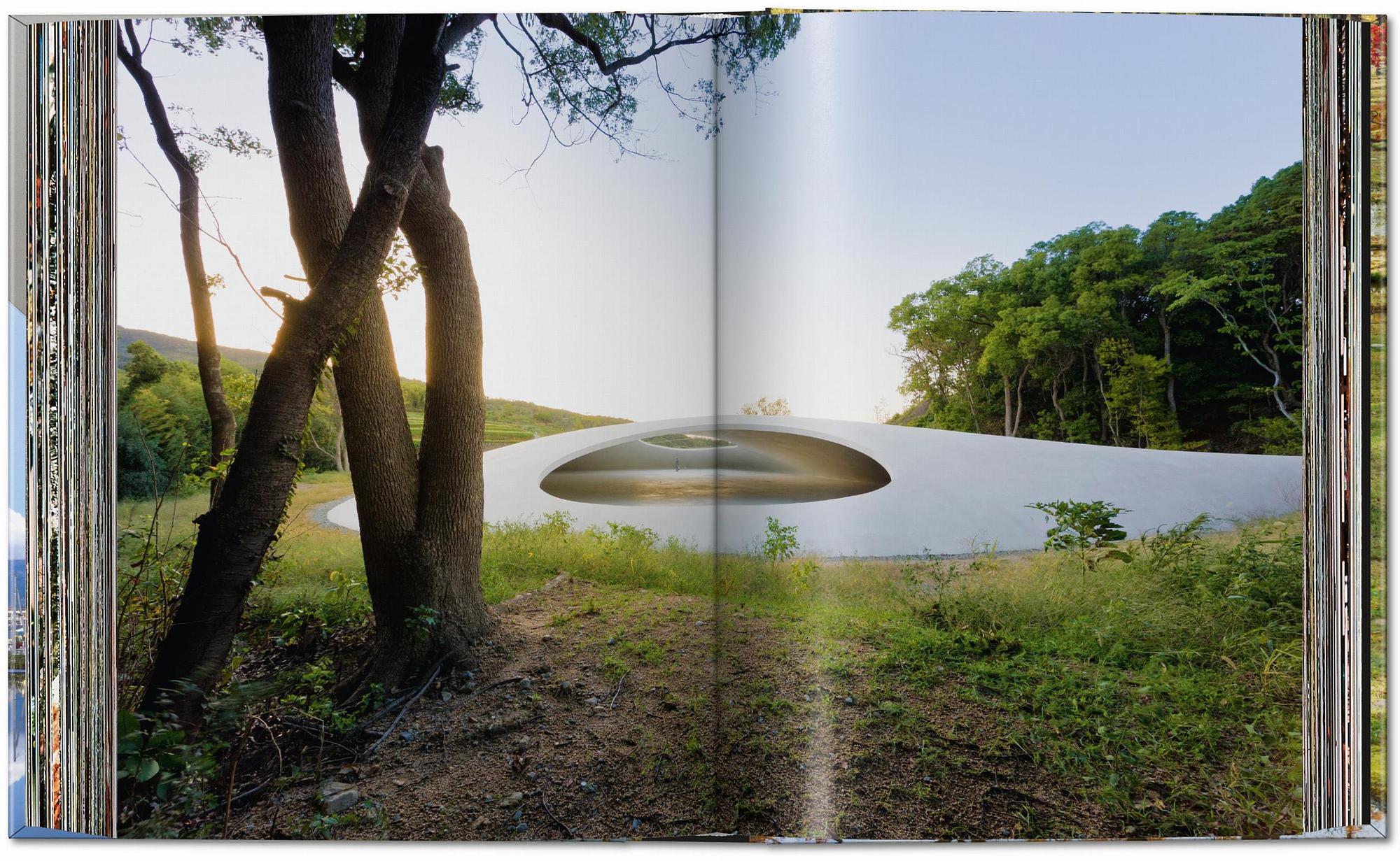 Contemporary Japanese Architecture. 45th Ed. 4