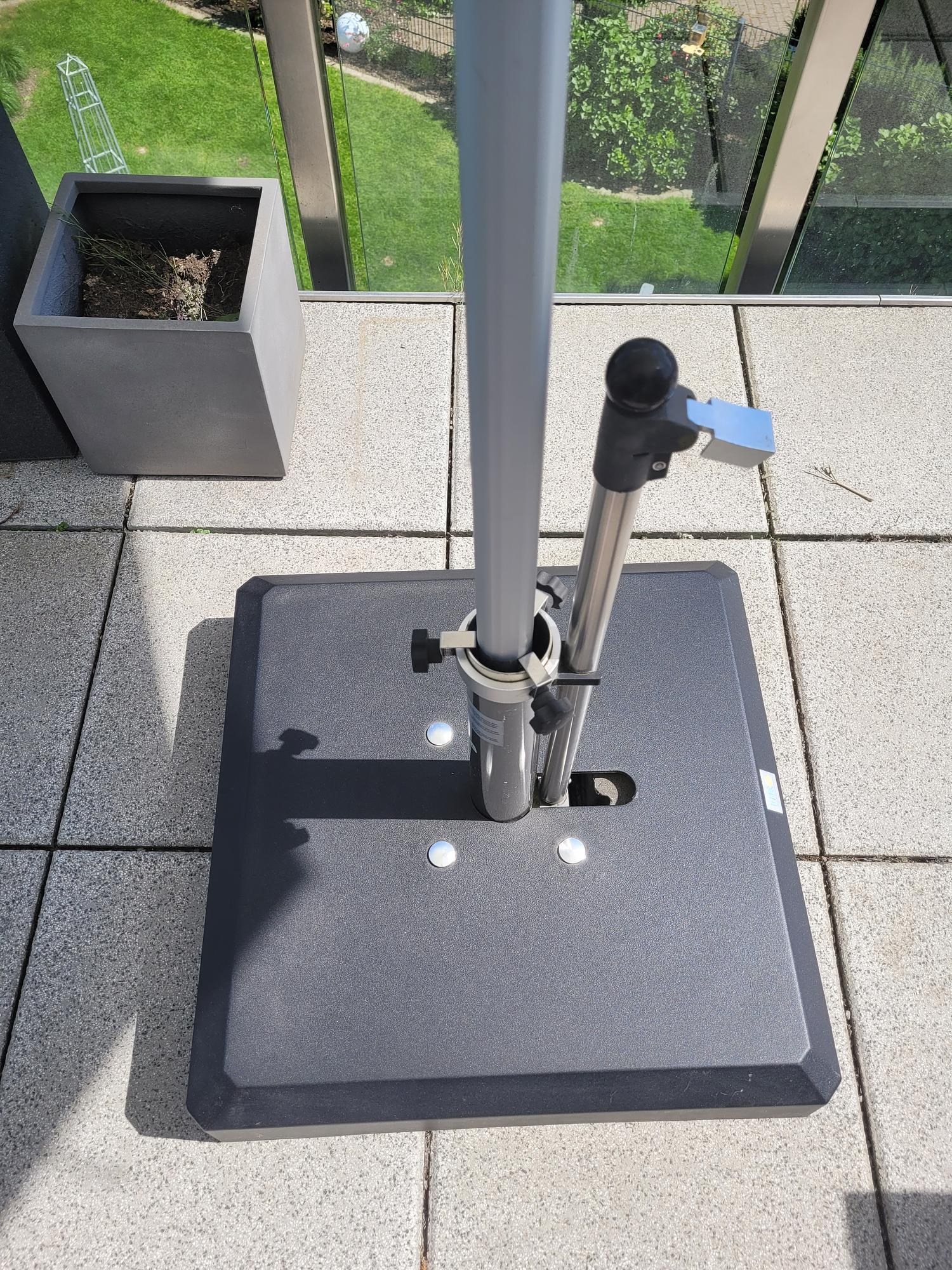 655 Parasol stand &amp; umbrella aluminum 65 kg 1