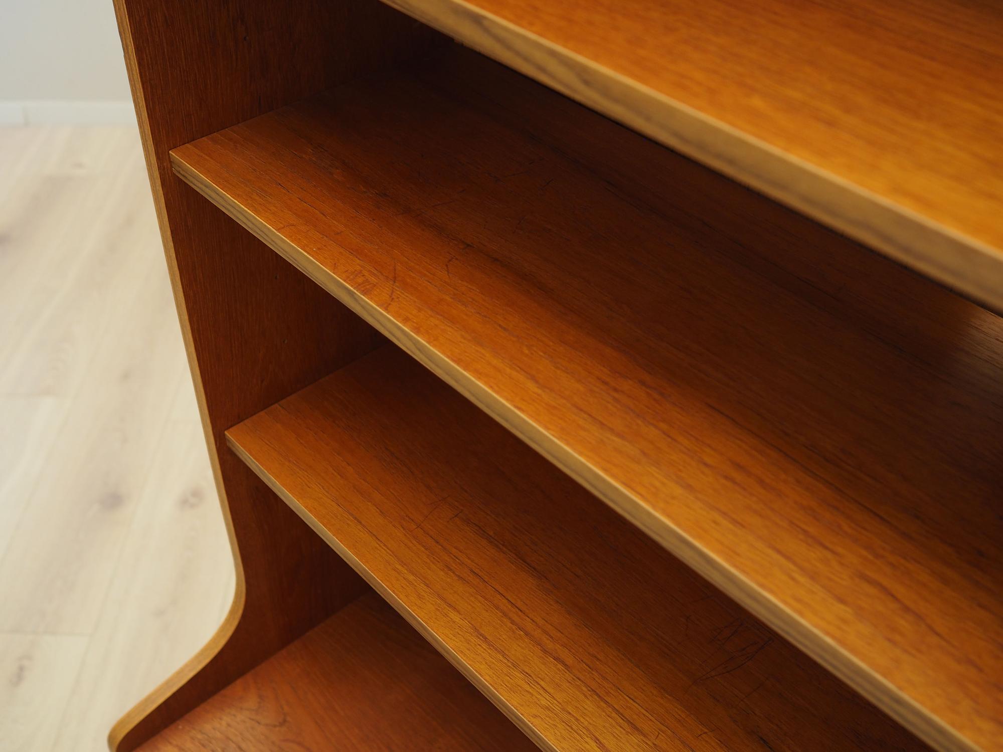 Regal Teakholz 1960er Jahre 10
