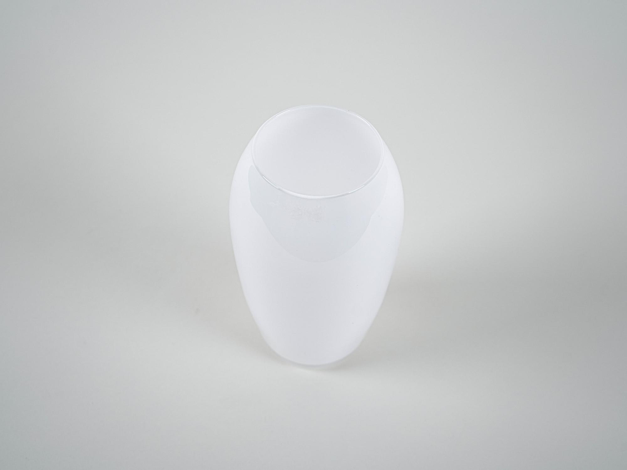 White Vase 1970s White 5