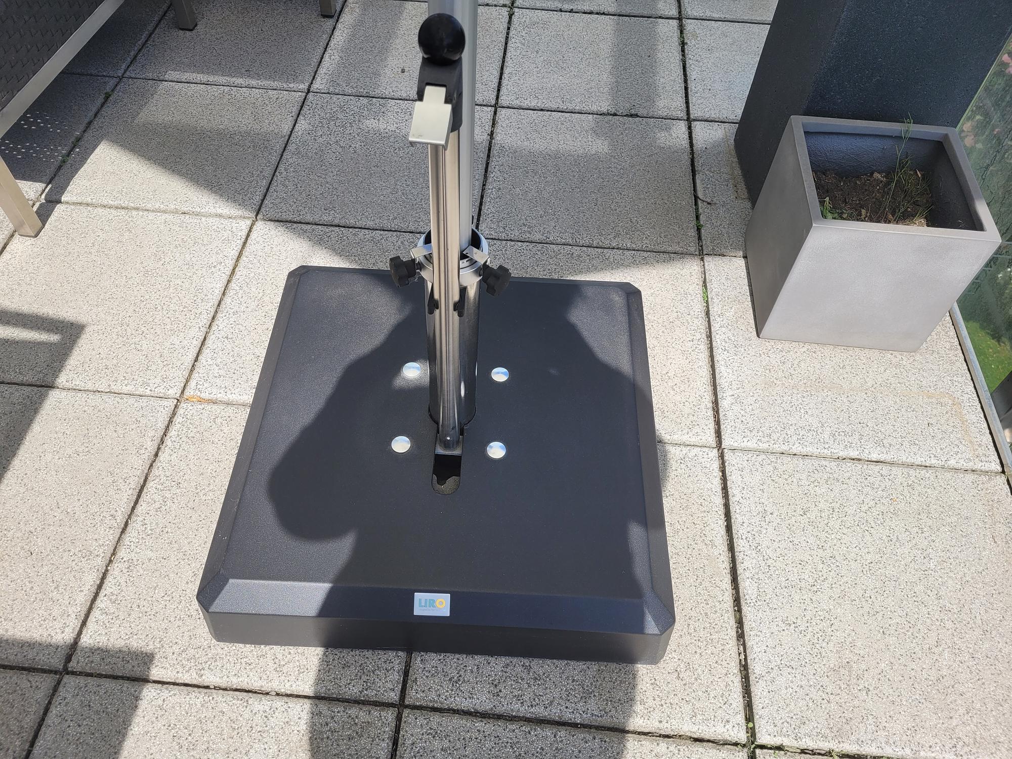 655 Parasol stand &amp; umbrella aluminum 65 kg 2