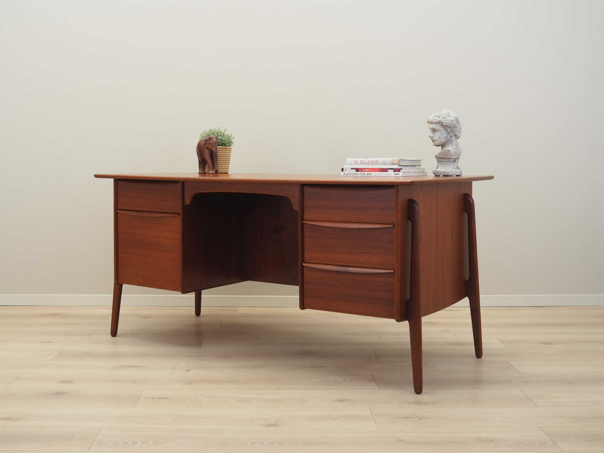Vintage Schreibtisch Teakholz Braun 1960er Jahre 2