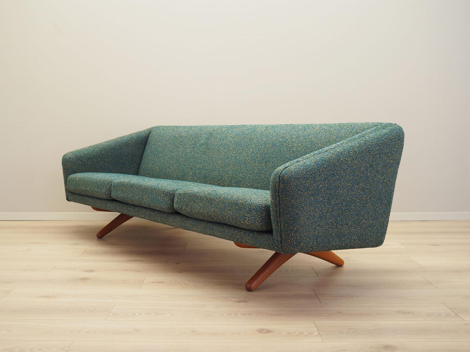 Model ML-90 3-Seater Sofa Green 1960s 2