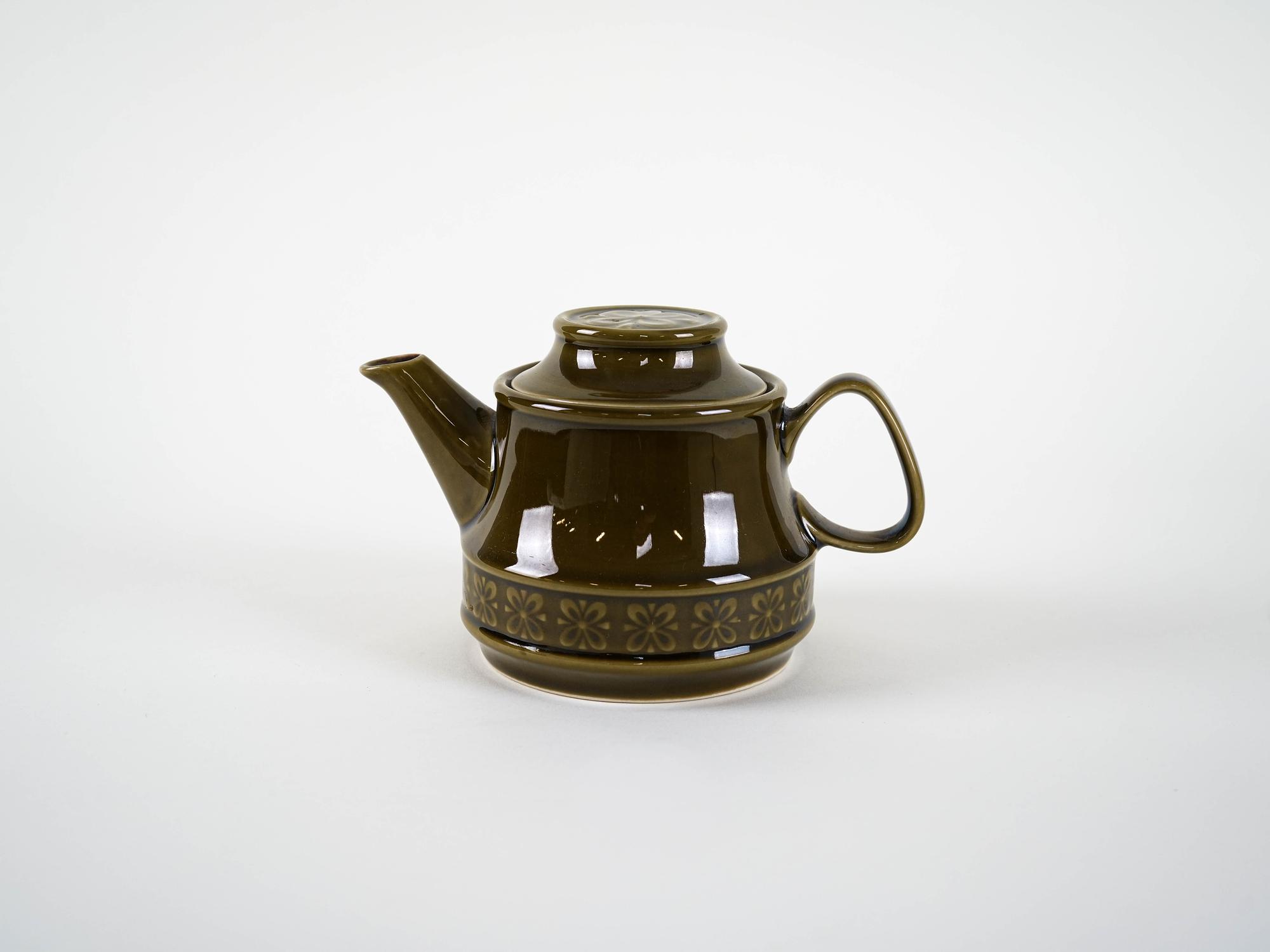 Ceramic teapot 1980s made in Poland 2