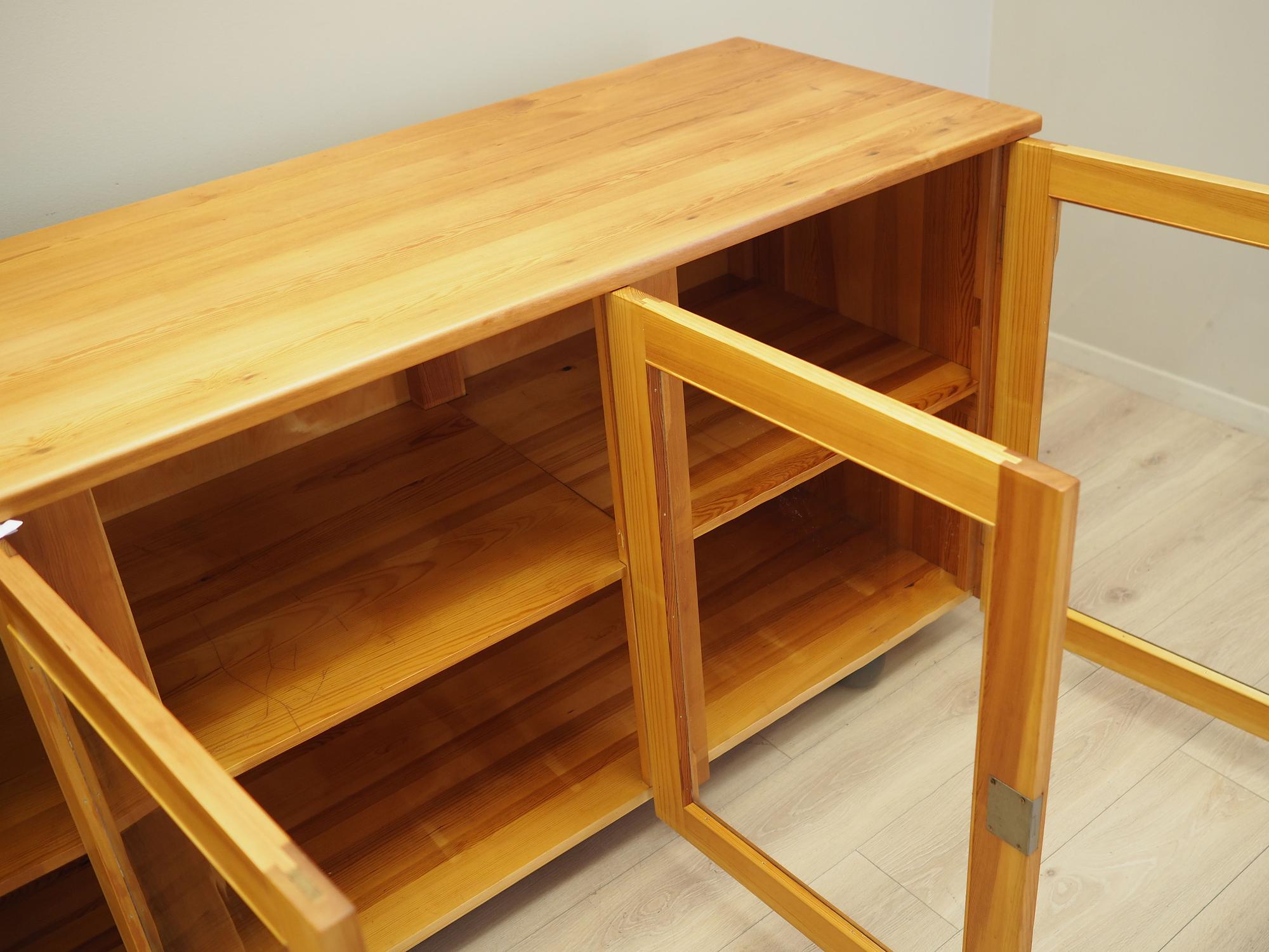 Display cabinet pine wood 1980s 4