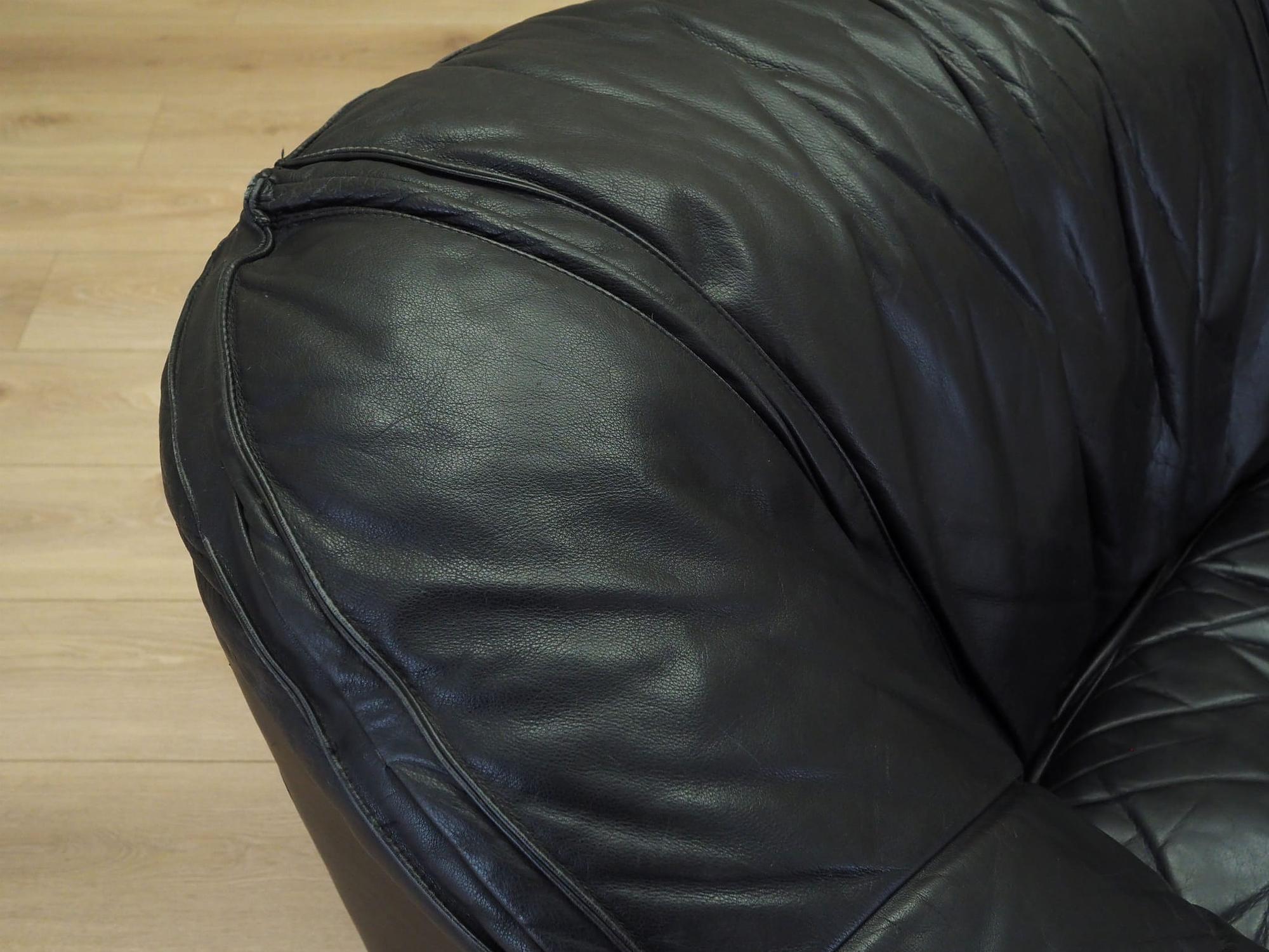 3-seater sofa leather black 1960s 14