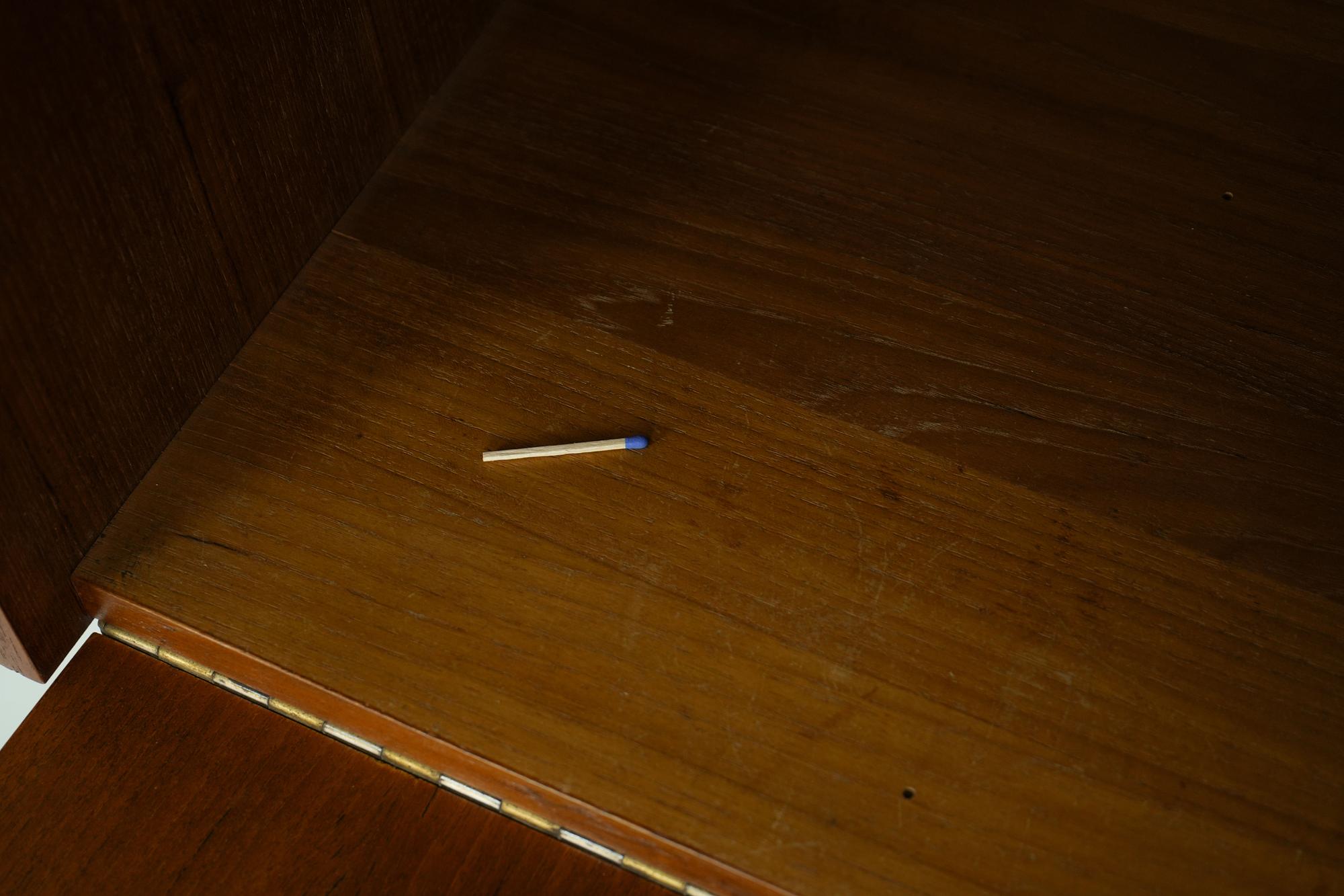 PS System Wall shelf Teak wood 13